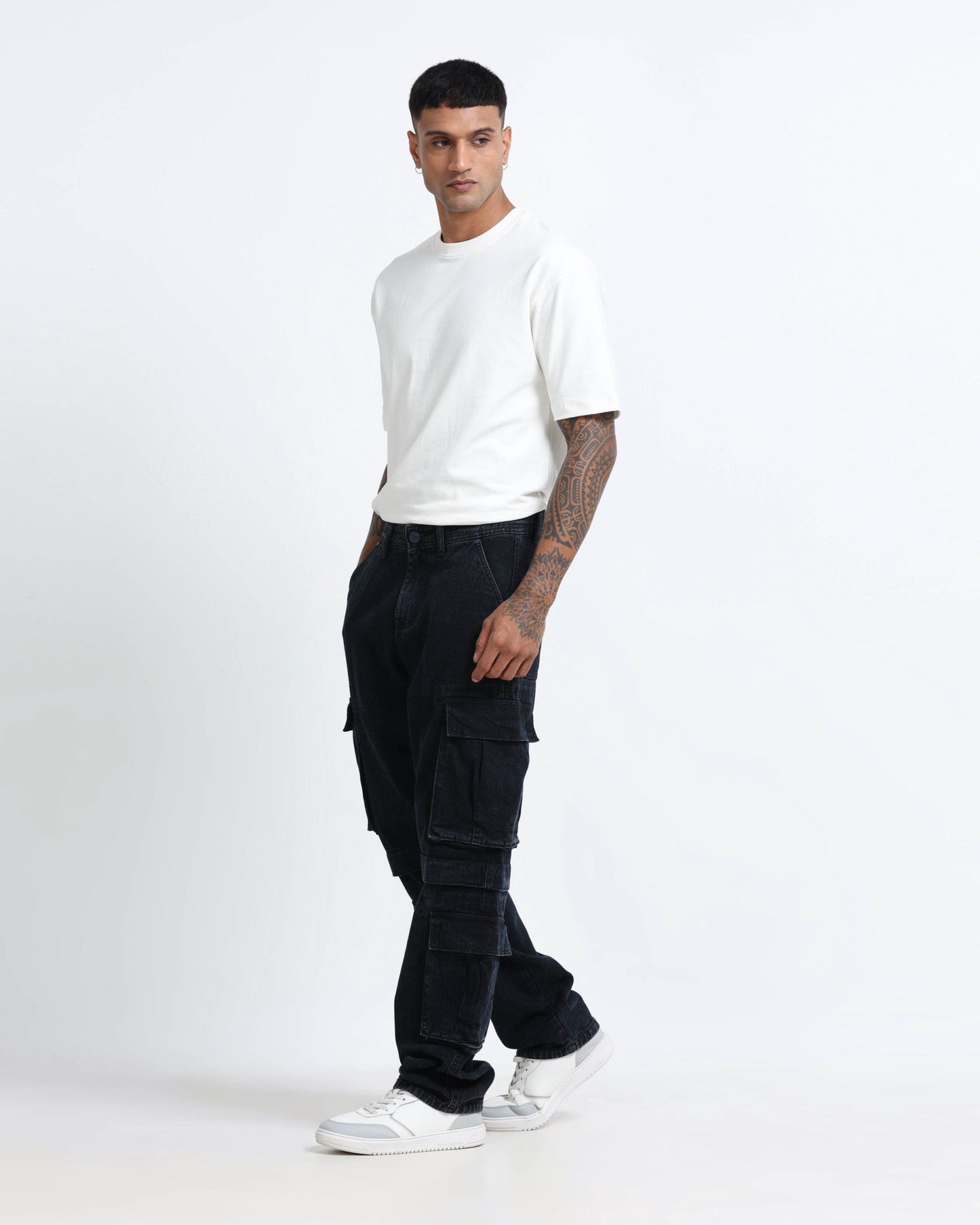 DREAM CHASER BLACK DENIM - Relaxed fit