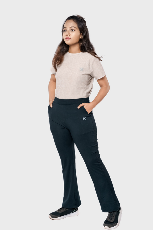 Plus Size Sculptsonic: Active All Day Comfy Flared Pants
