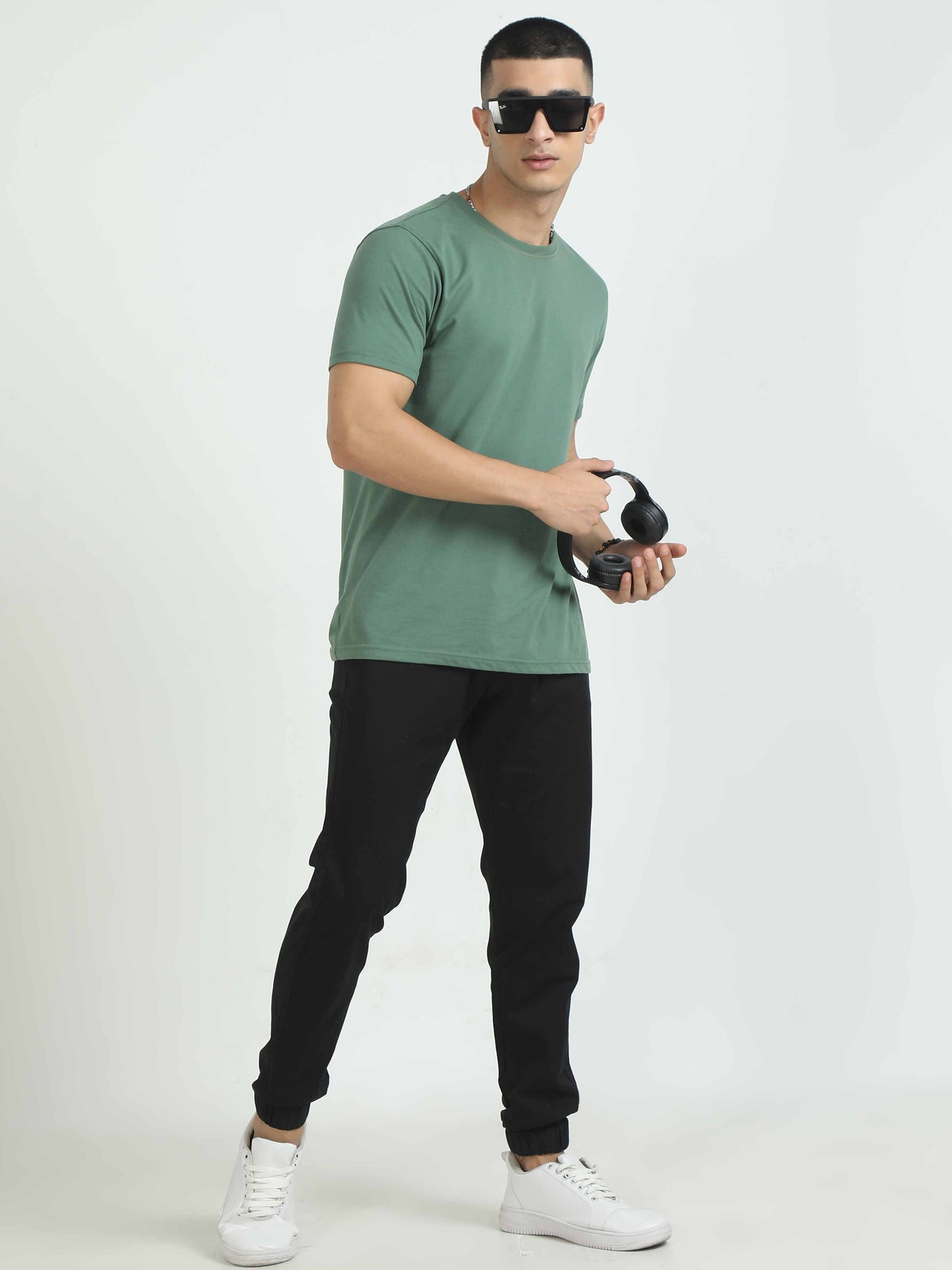 Men Air Joggers-Black