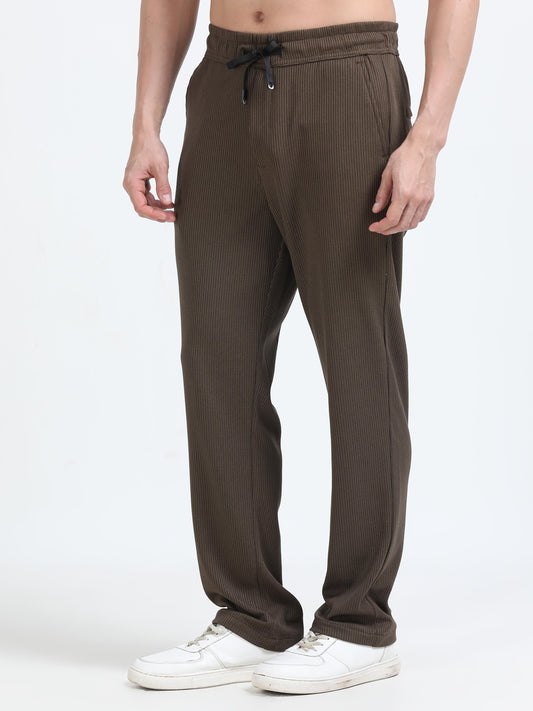 Men Popcorn Traveller Trouser-Olive