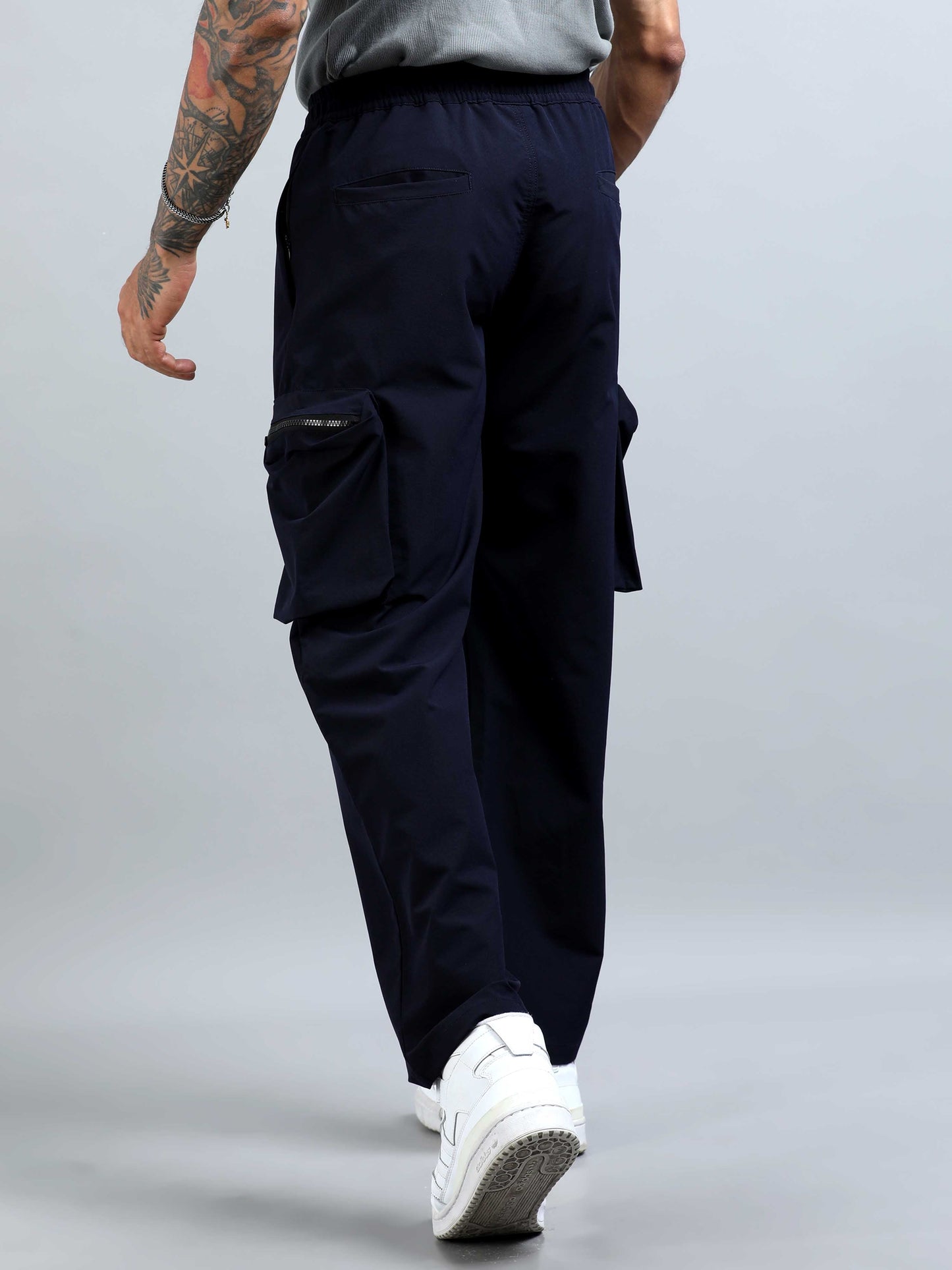 UrbanVoyage Relaxed Cargo In Navy