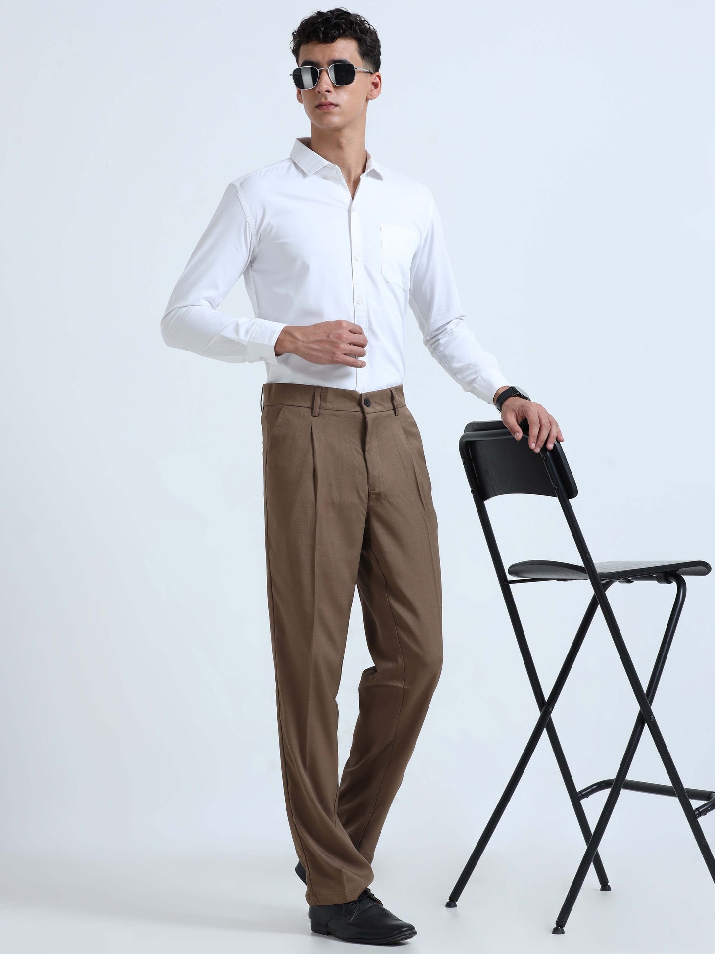 Men Bon Voyage Pleat Pant-Khaki