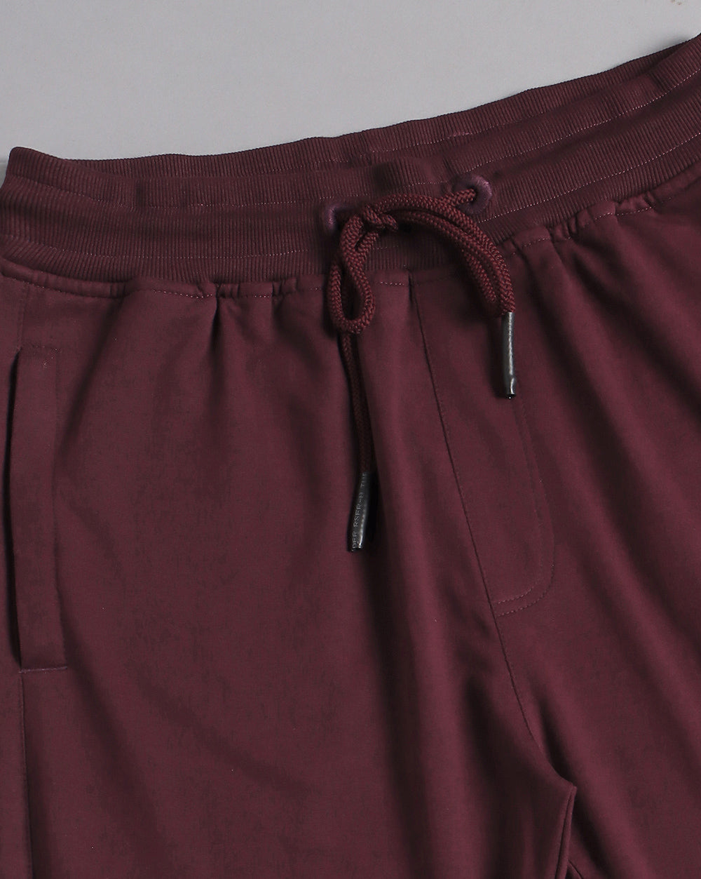 Maroon Solid Active Pant
