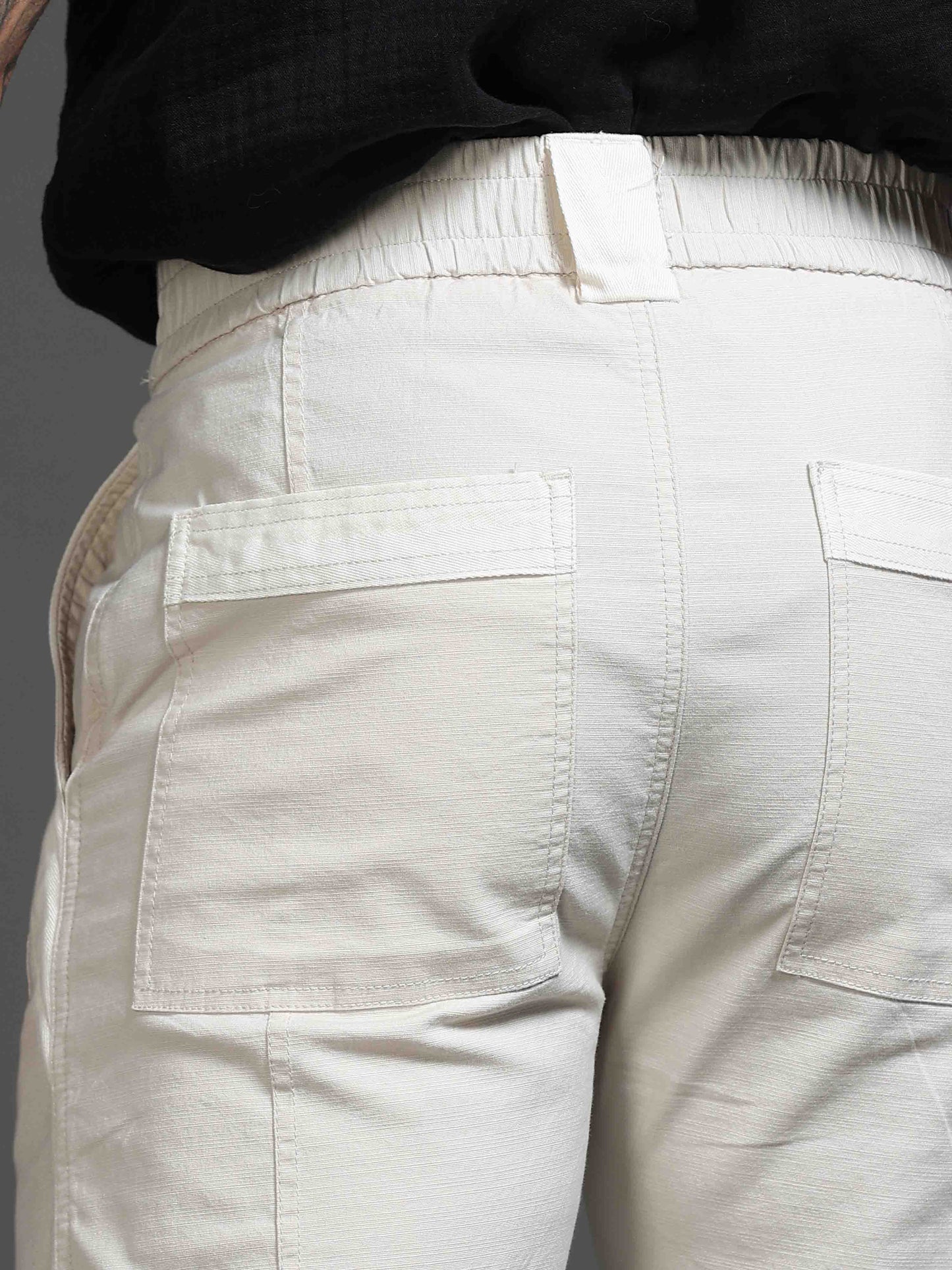 Lucent Straight Fit Trouser In Cream