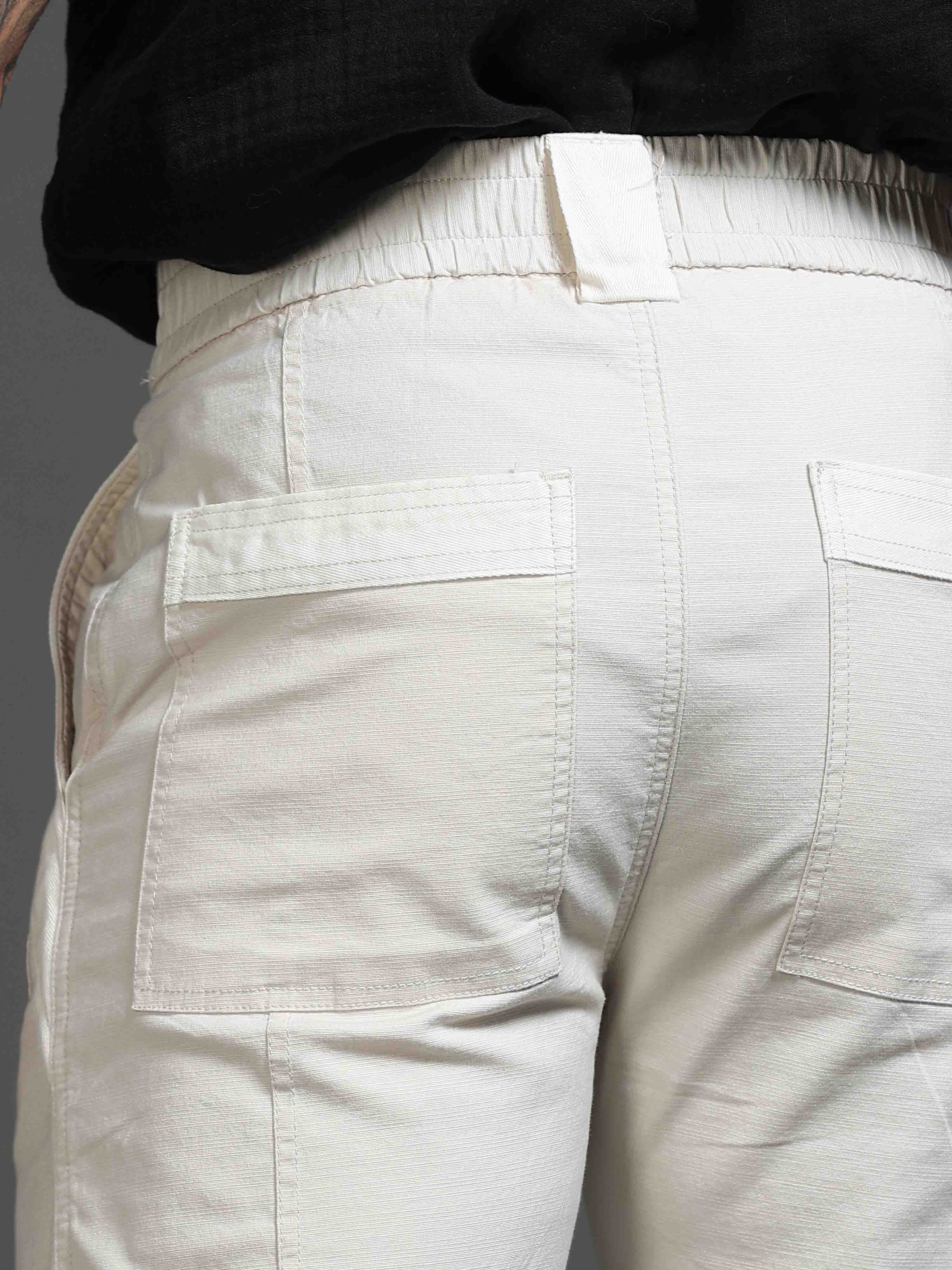 Lucent Straight Fit Trouser In Cream