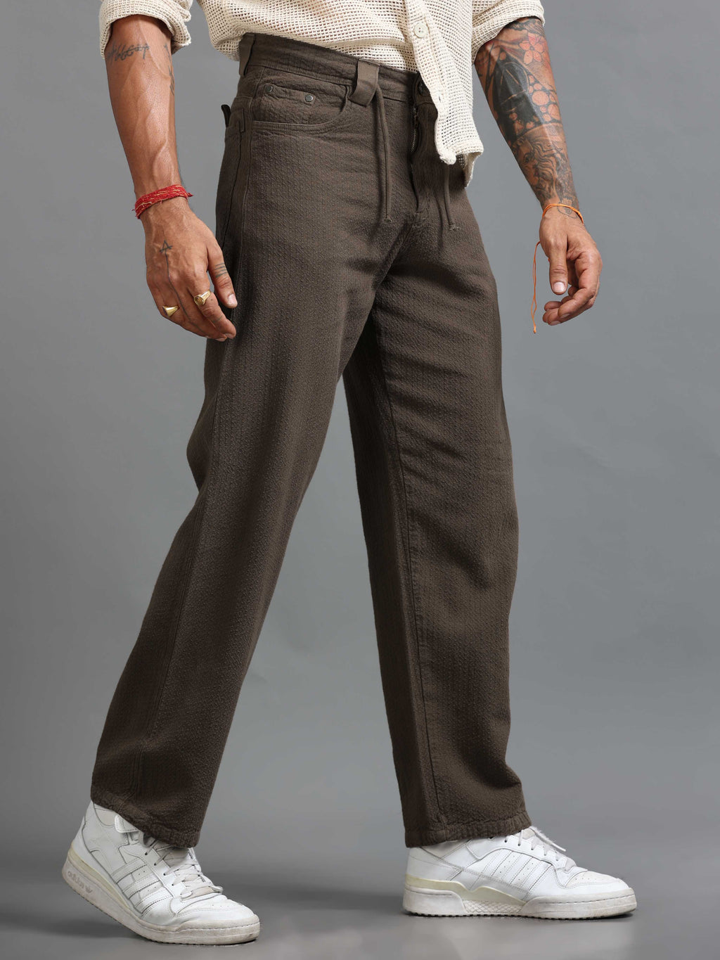 Weavon Relaxed Trouser In Brown