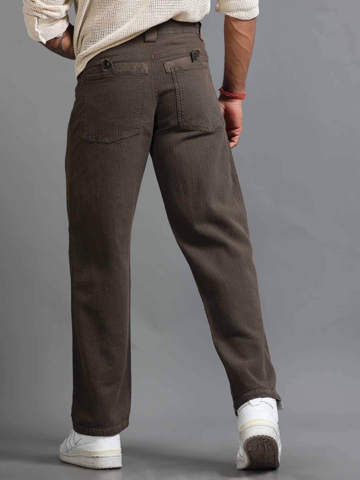 Weavon Relaxed Trouser In Brown
