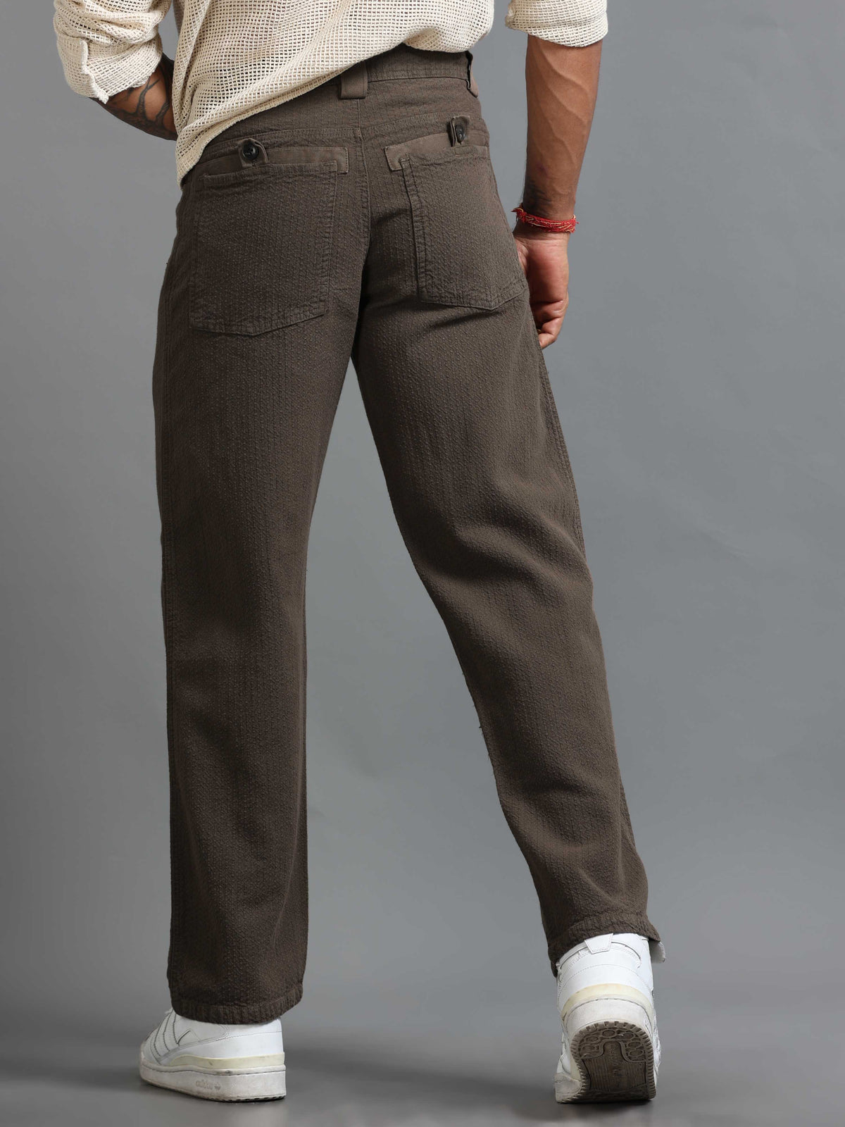 Weavon Relaxed Trouser In Brown