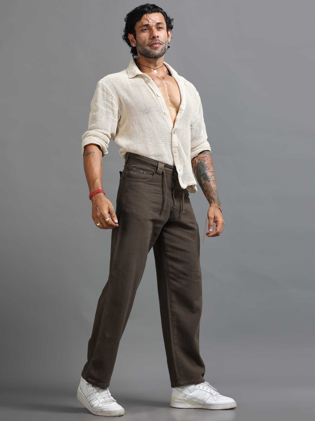 Weavon Relaxed Trouser In Brown