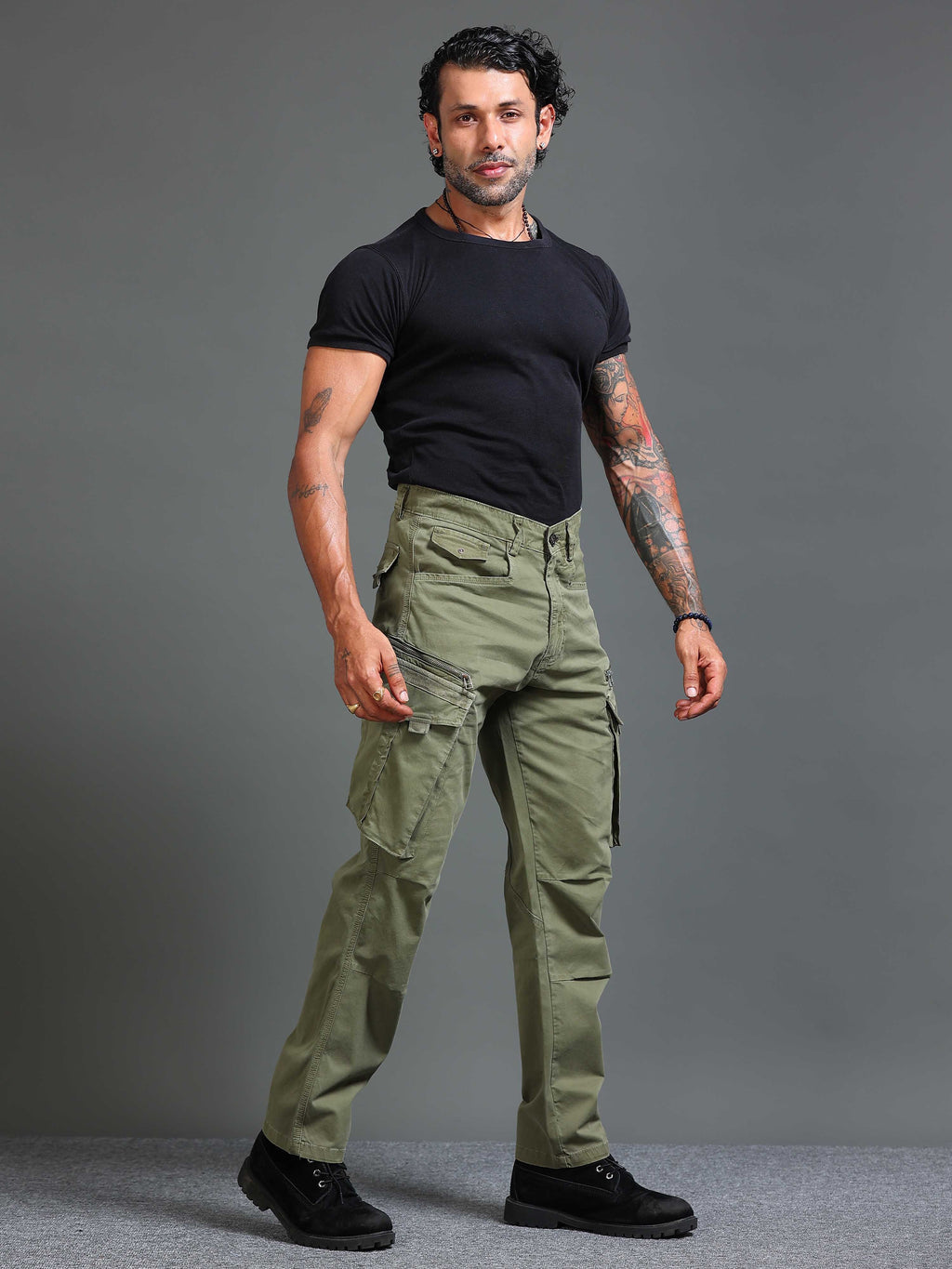 Rugged Zip Cargo Pants In Sand Beige