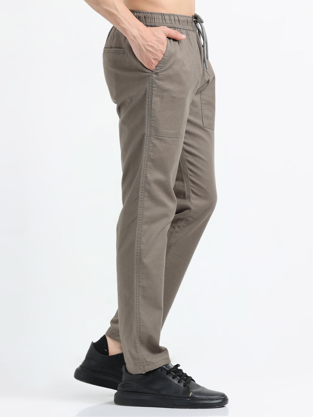 Men Corn Airport Jogger-Biscuit