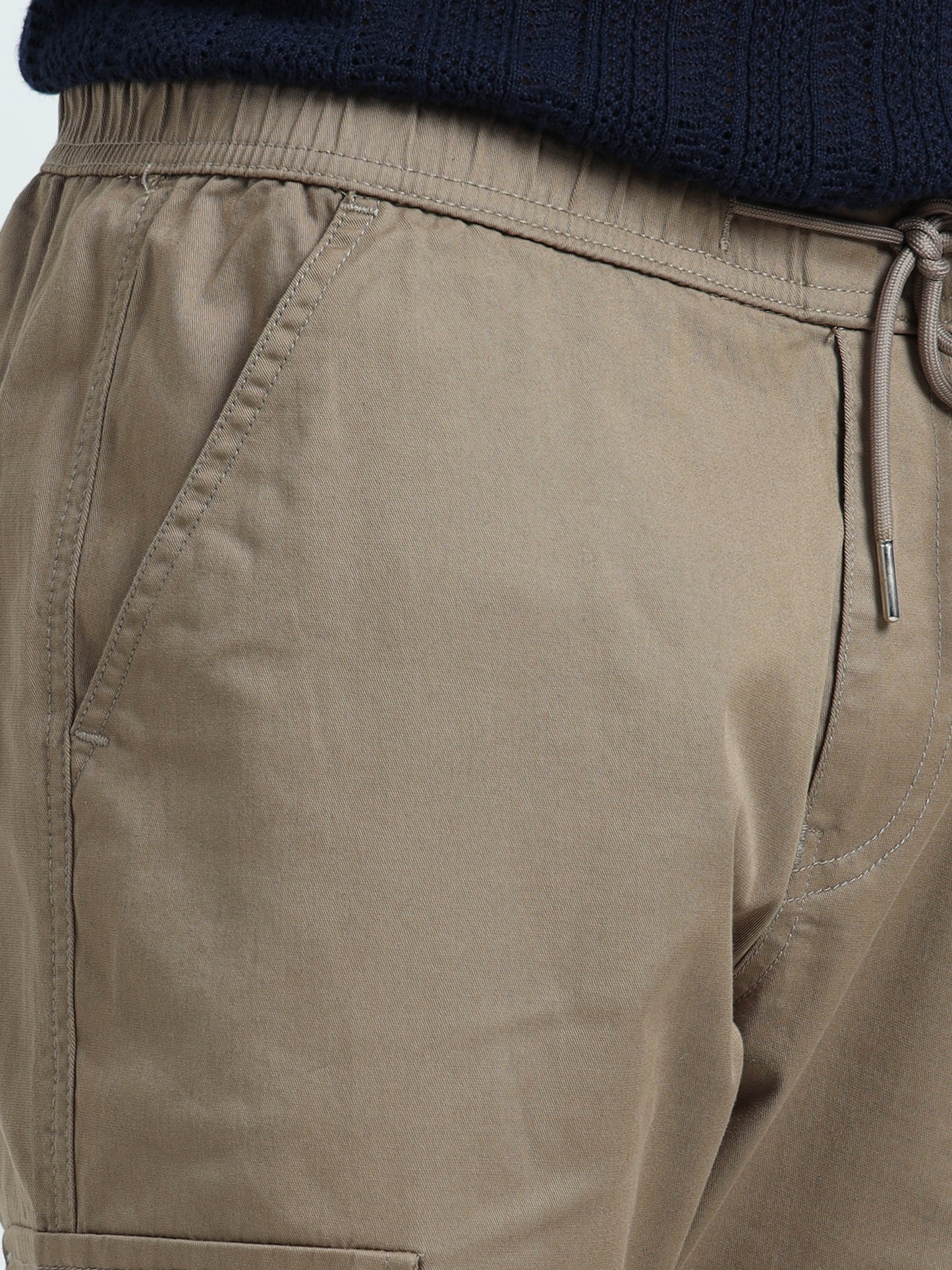 Men Relaxed Fit Cargoes-Lt Olive