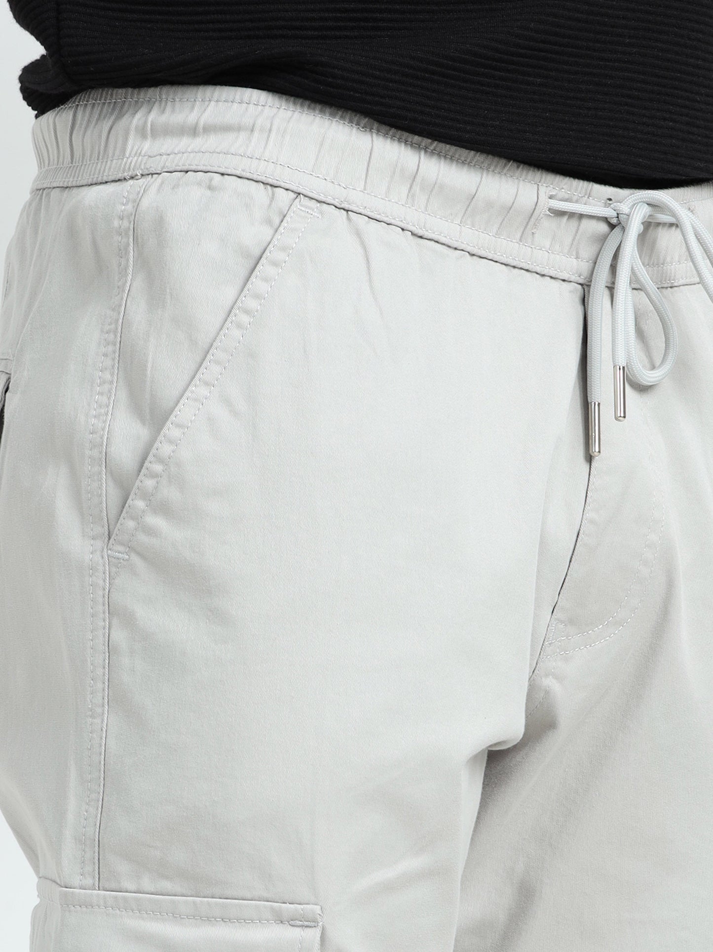 Men Relaxed Fit Cargoes-Lt Grey