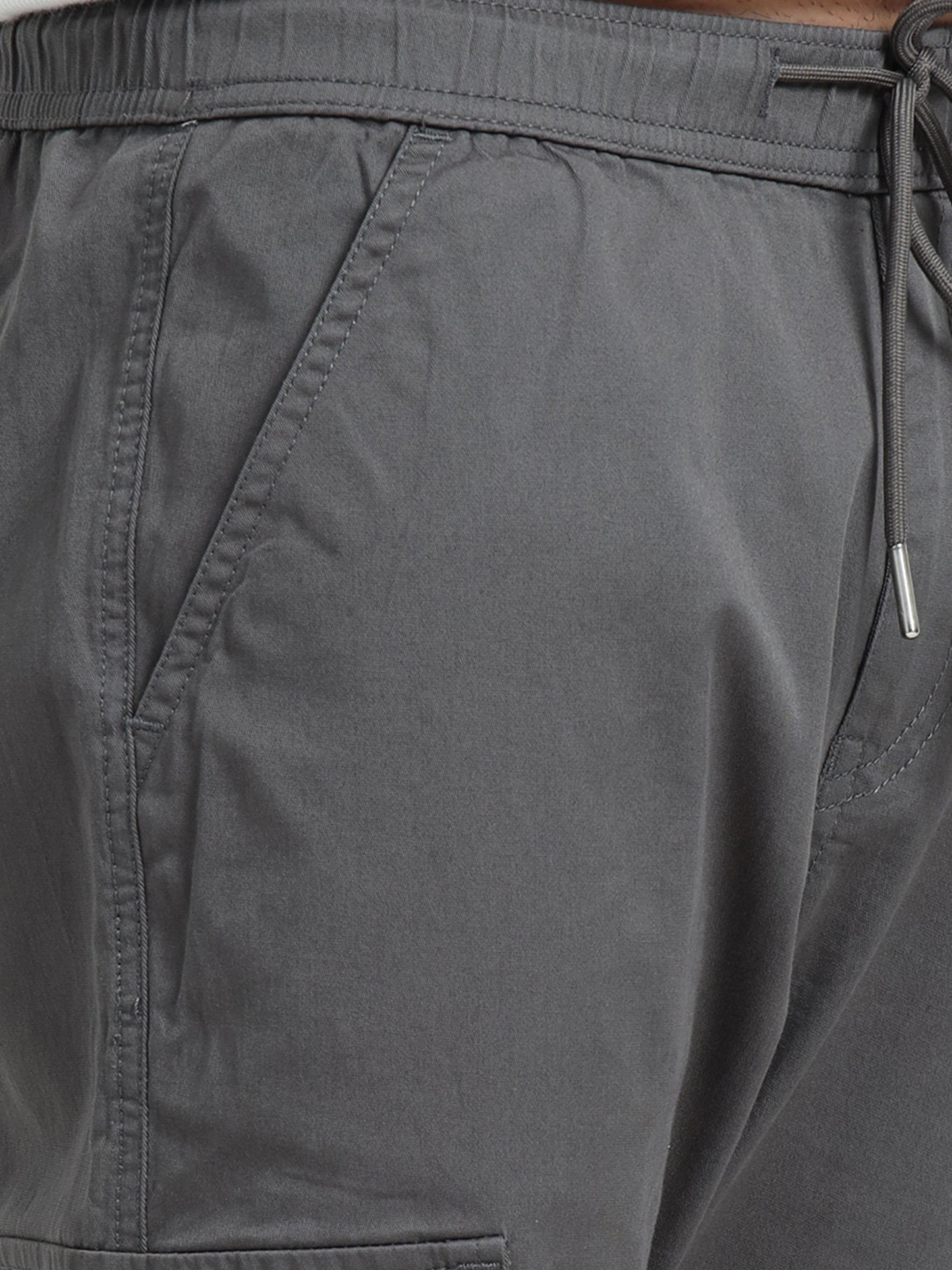 Men Relaxed Fit Cargoes-Grey