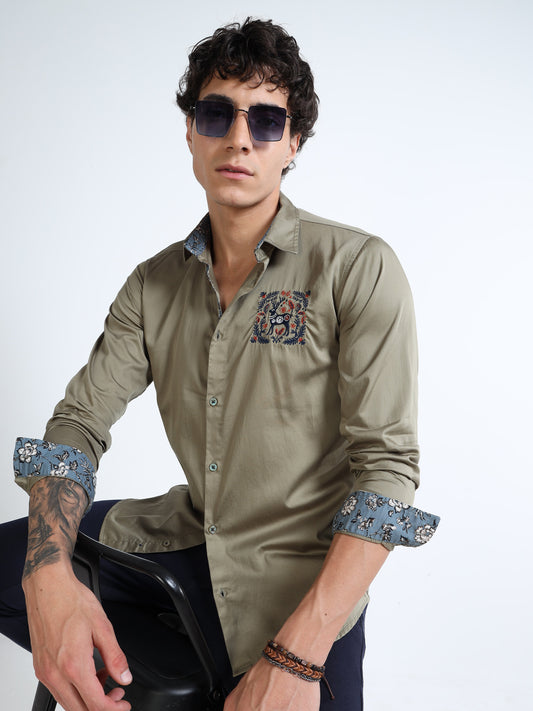 Men’s Olive Green Slim-Fit Shirt with Embroidered Stag Motif