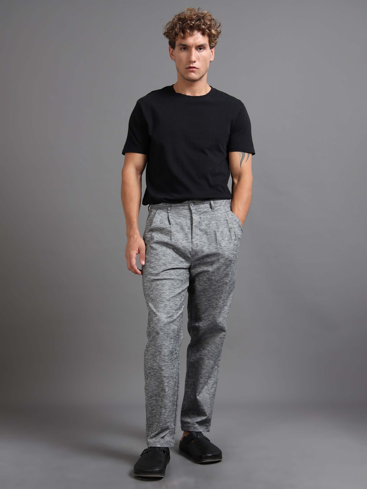 Versatile Pleated Trouser In Black