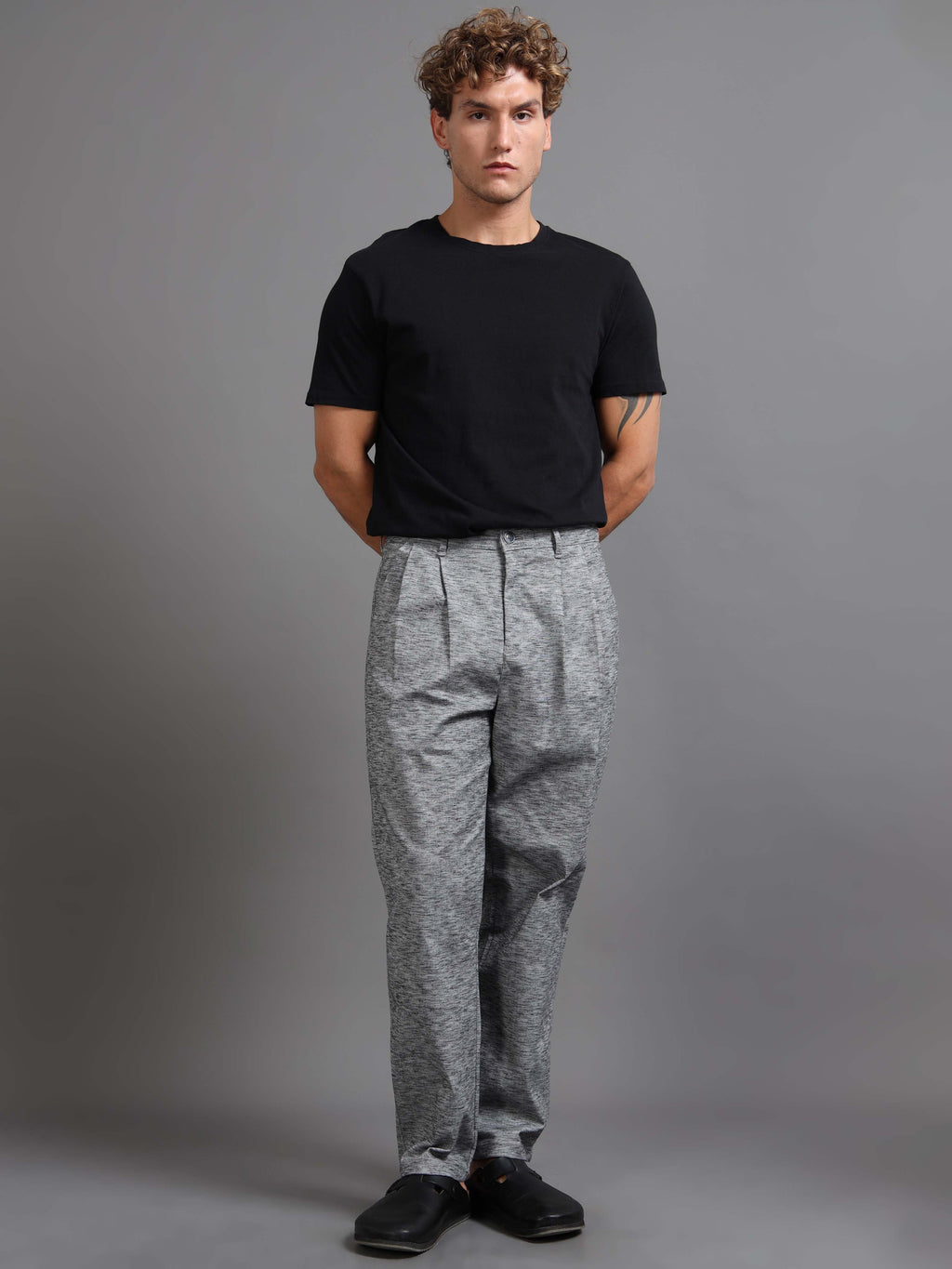 Versatile Pleated Trouser In Black