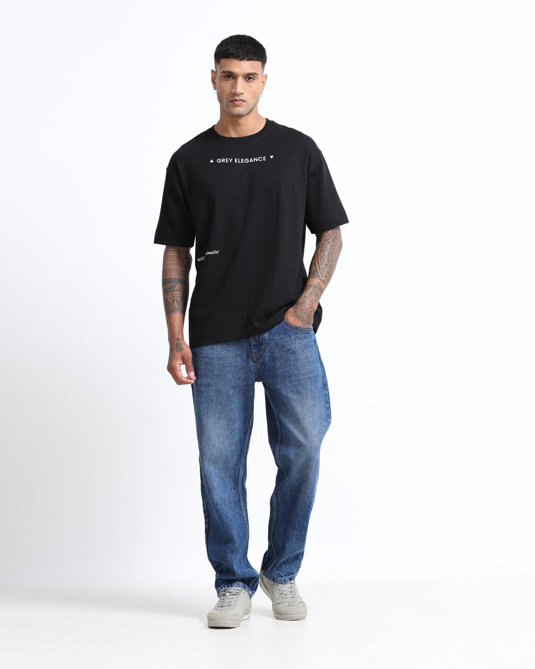 GREY ELEGANCE BLACK TEE - Relaxed Fit