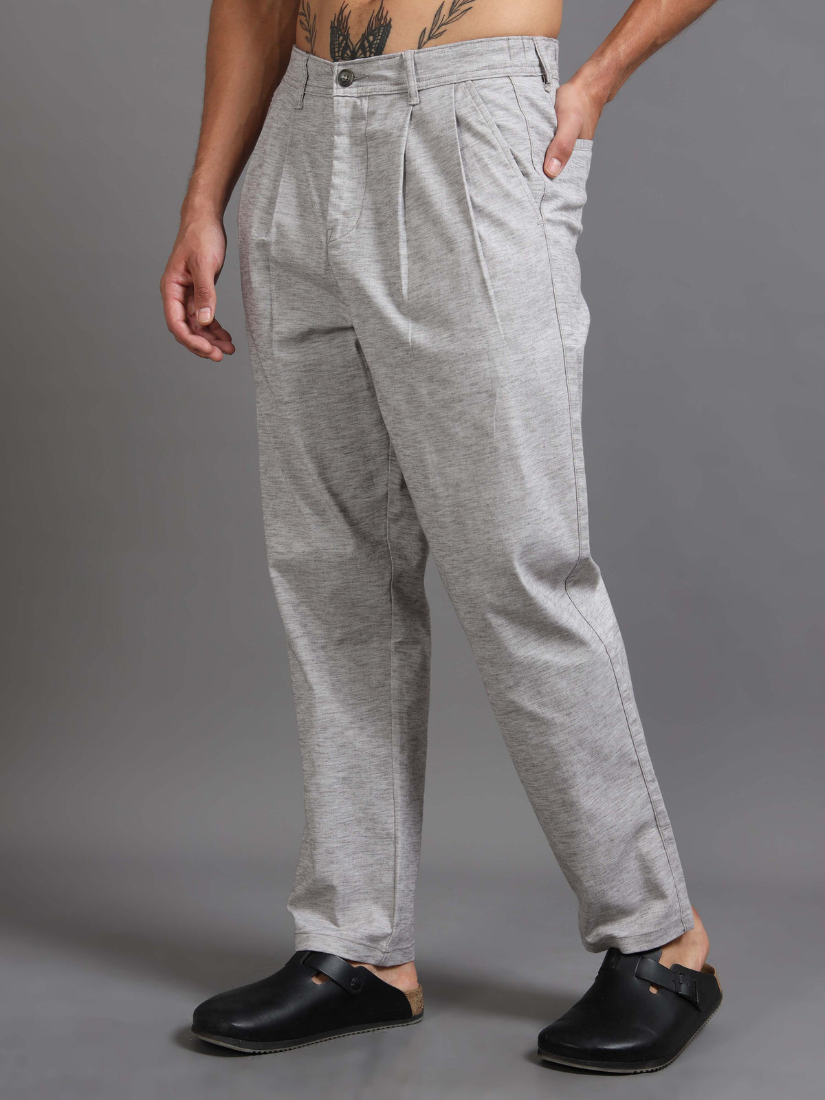 Versatile Pleated Trouser In Grey