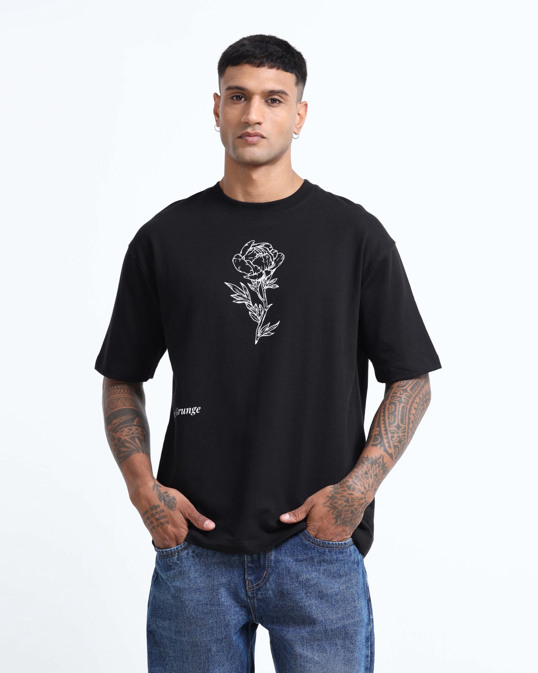 REIMAGINE BLACK TEE - Relaxed Fit