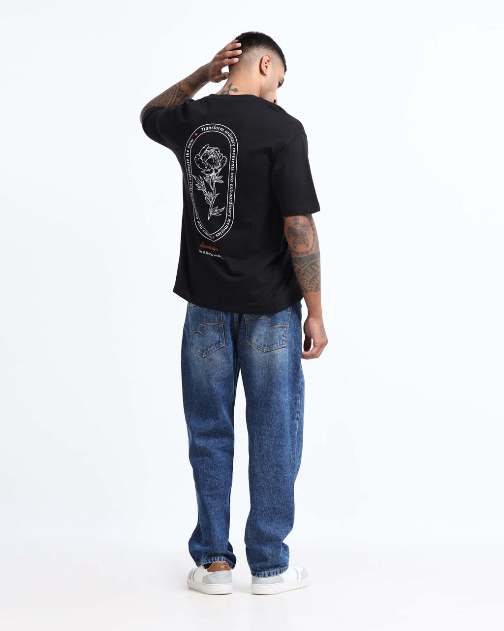 REIMAGINE BLACK TEE - Relaxed Fit