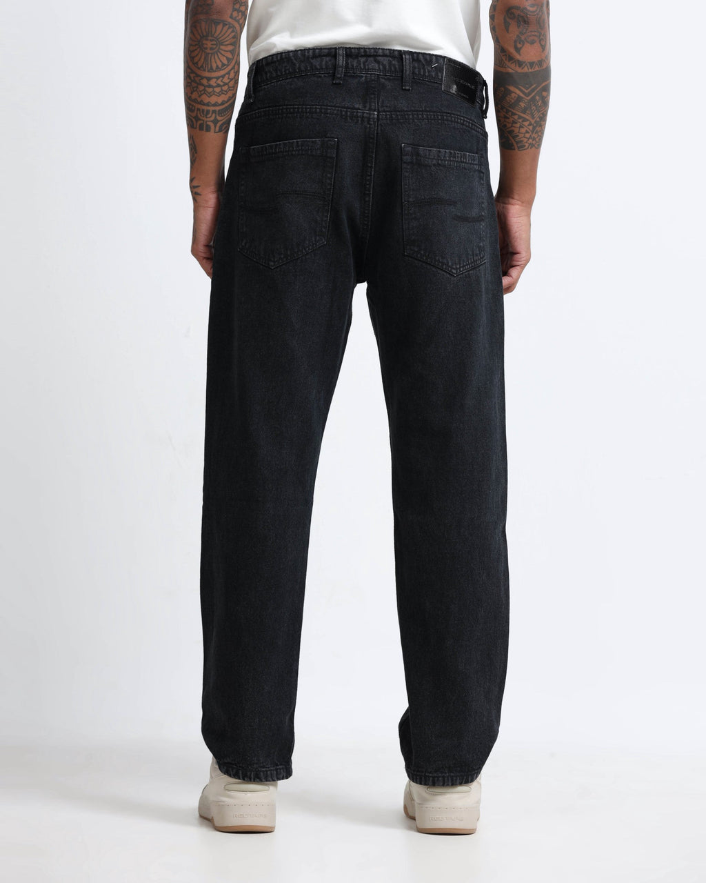 SIGNATURE BLACK DENIM - Straight fit