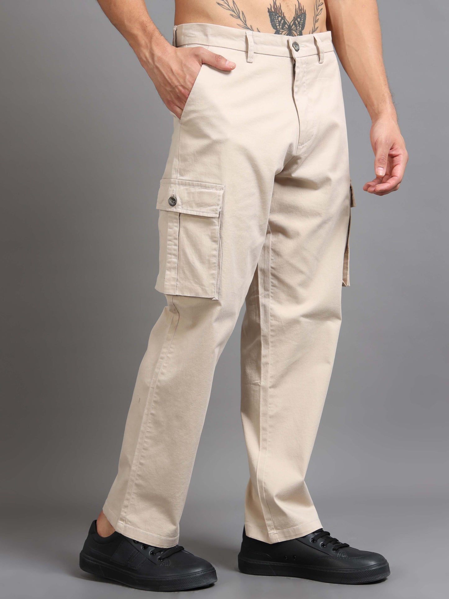 Finest Twill Baggy Fit Cargo In Cream