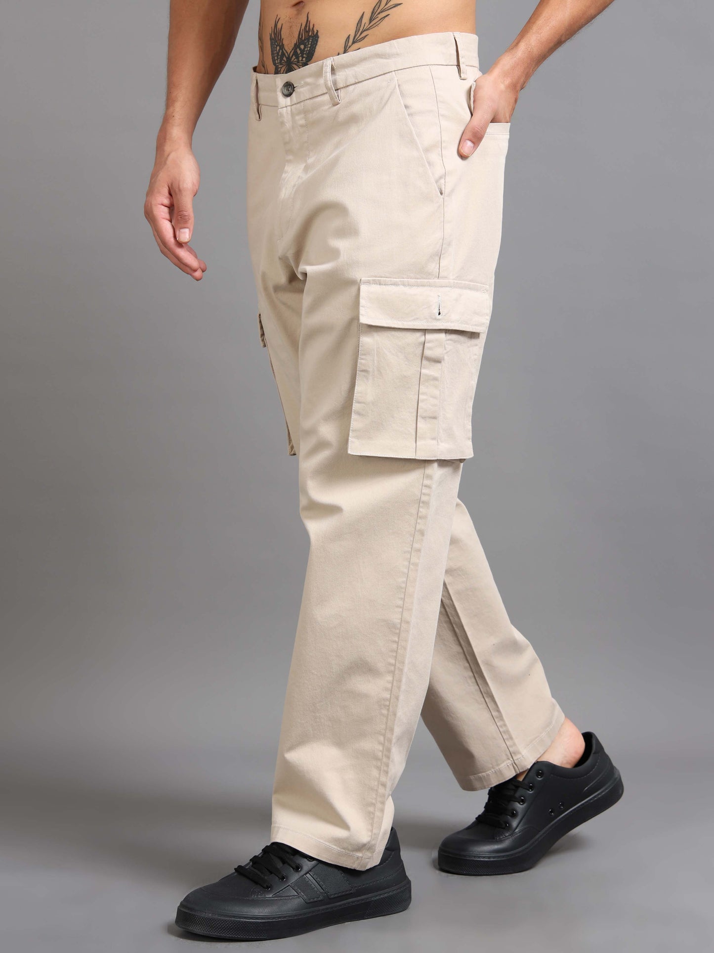 Finest Twill Baggy Fit Cargo In Cream
