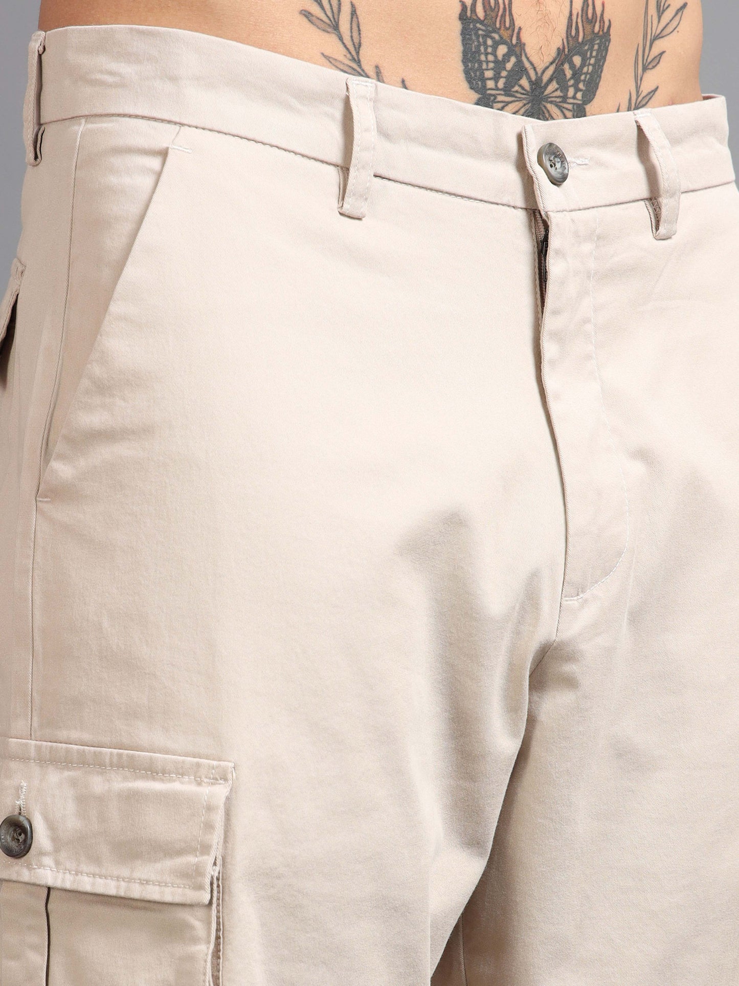 Finest Twill Baggy Fit Cargo In Cream