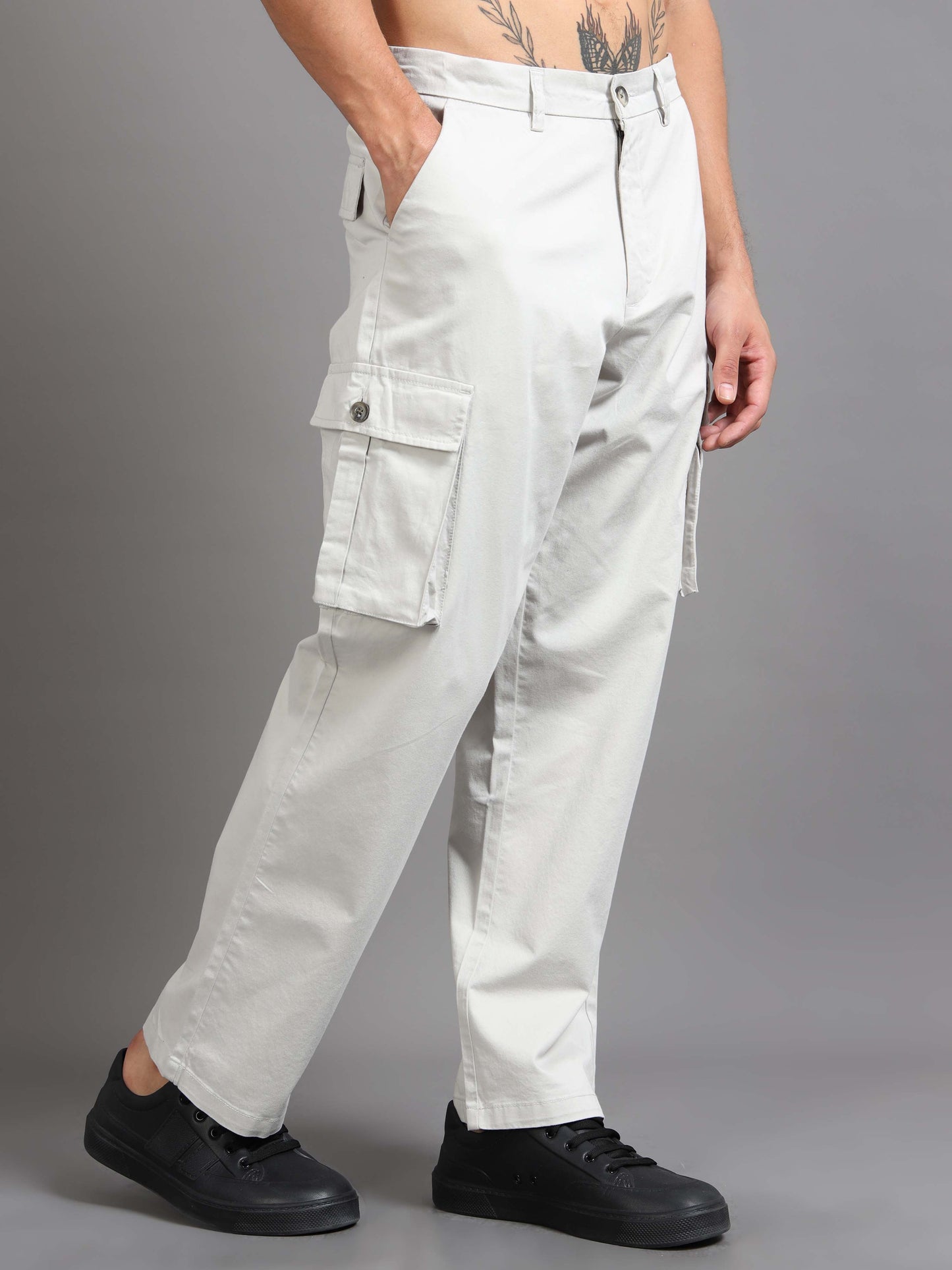 Finest Twill Baggy Fit Cargo In Light Grey