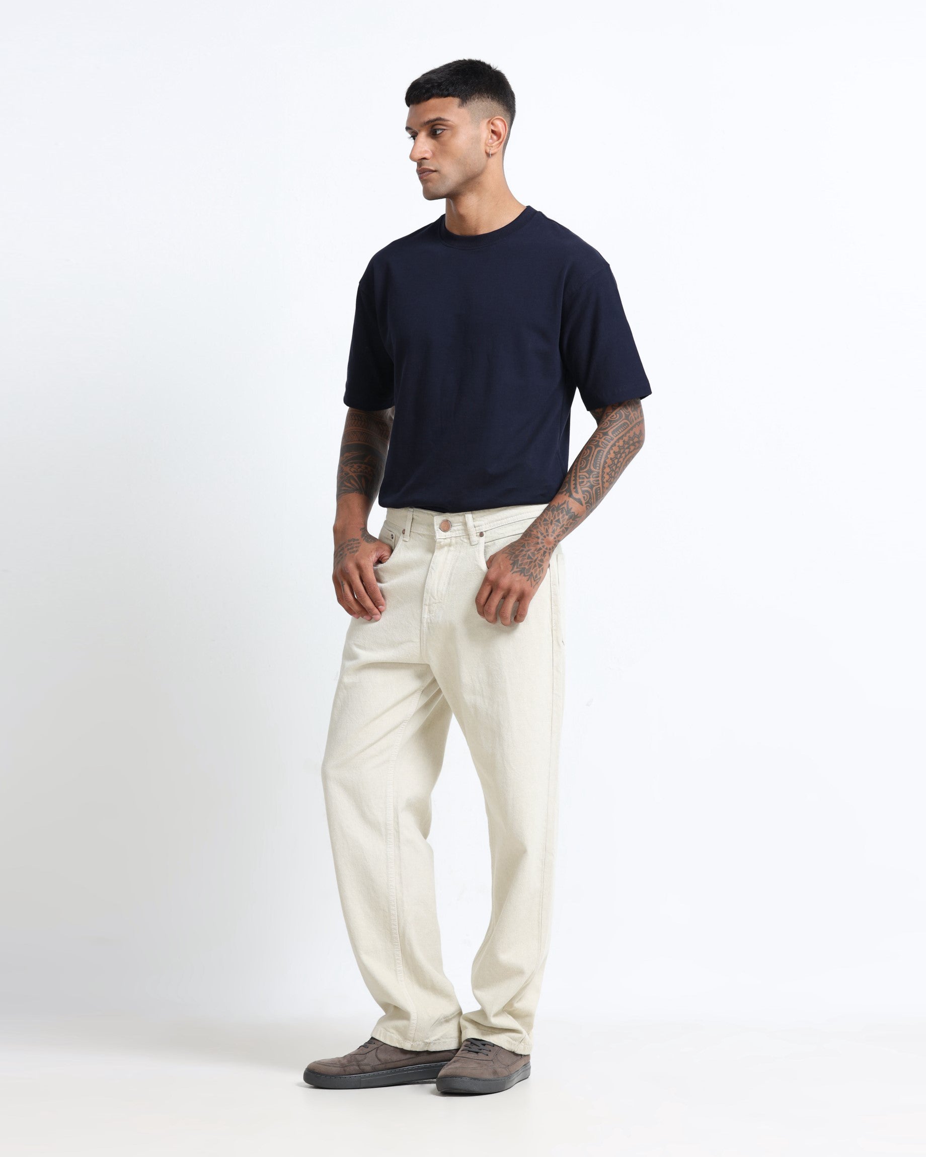 SIGNATURE IVORY DENIM - Straight fit