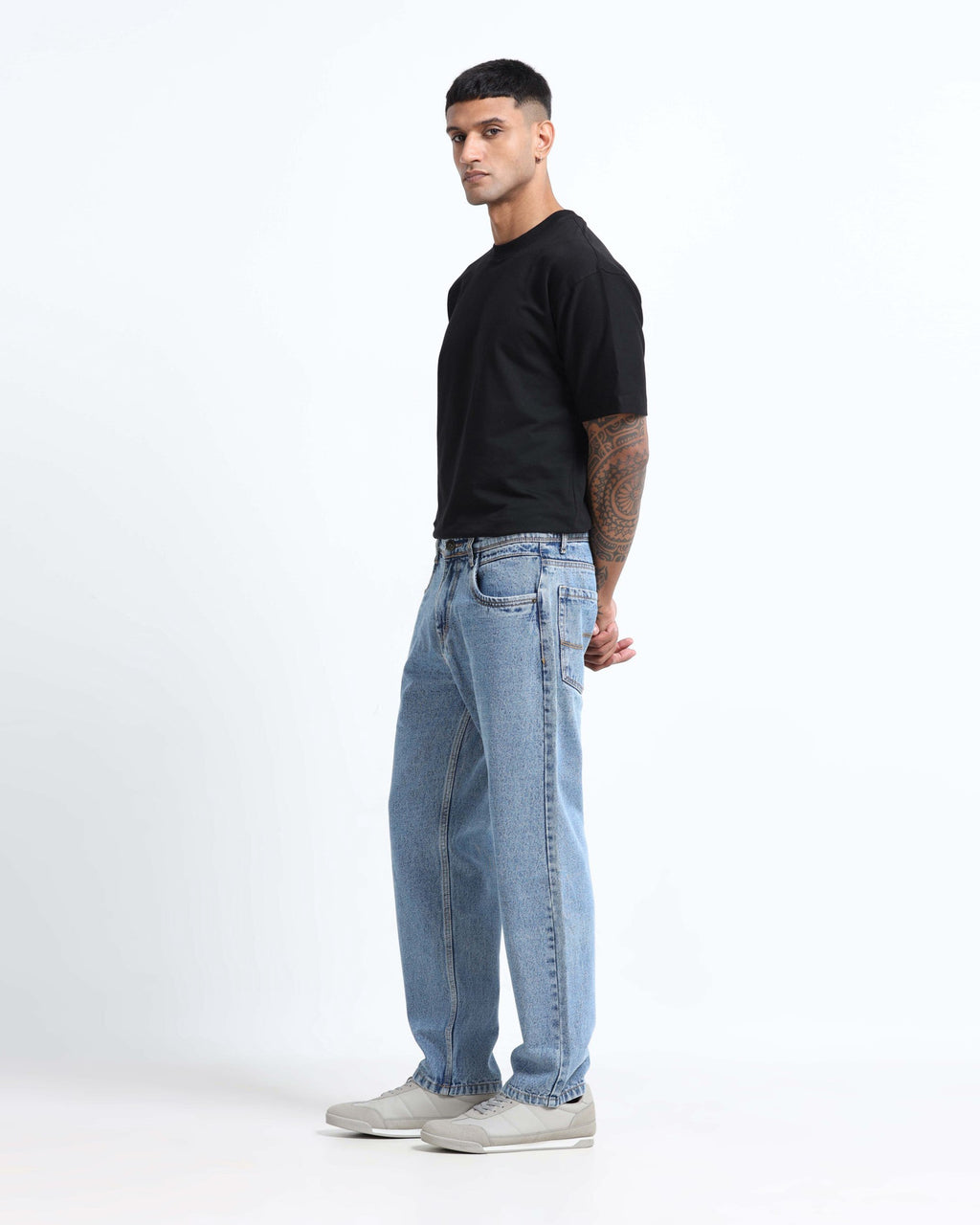 SIGNATURE LIGHT BLUE DENIM - Straight fit