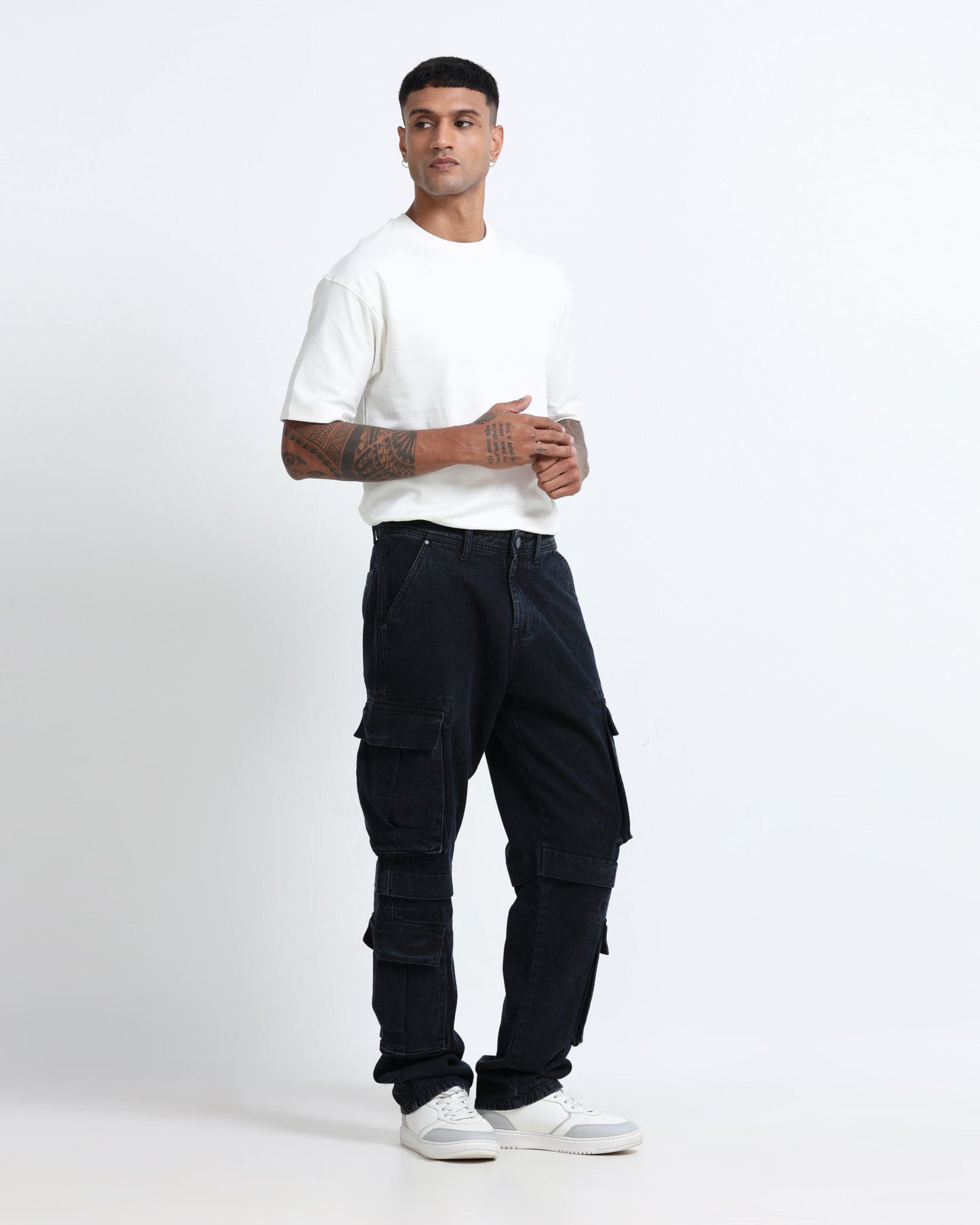 DREAM CHASER BLACK DENIM - Relaxed fit