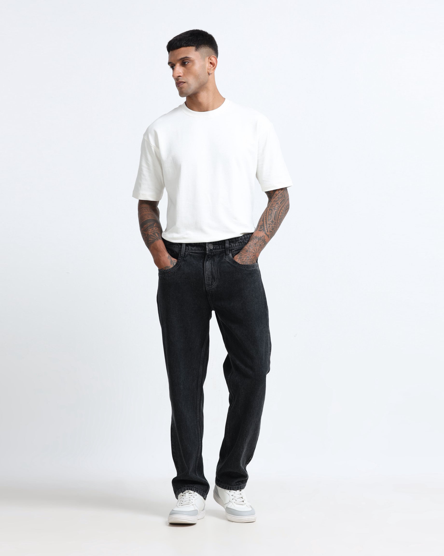 SIGNATURE CHARCOAL DENIM - Straight fit