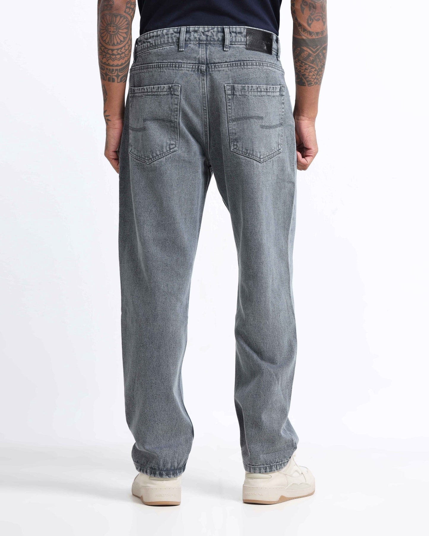 SIGNATURE GREY DENIM  - Straight Fit