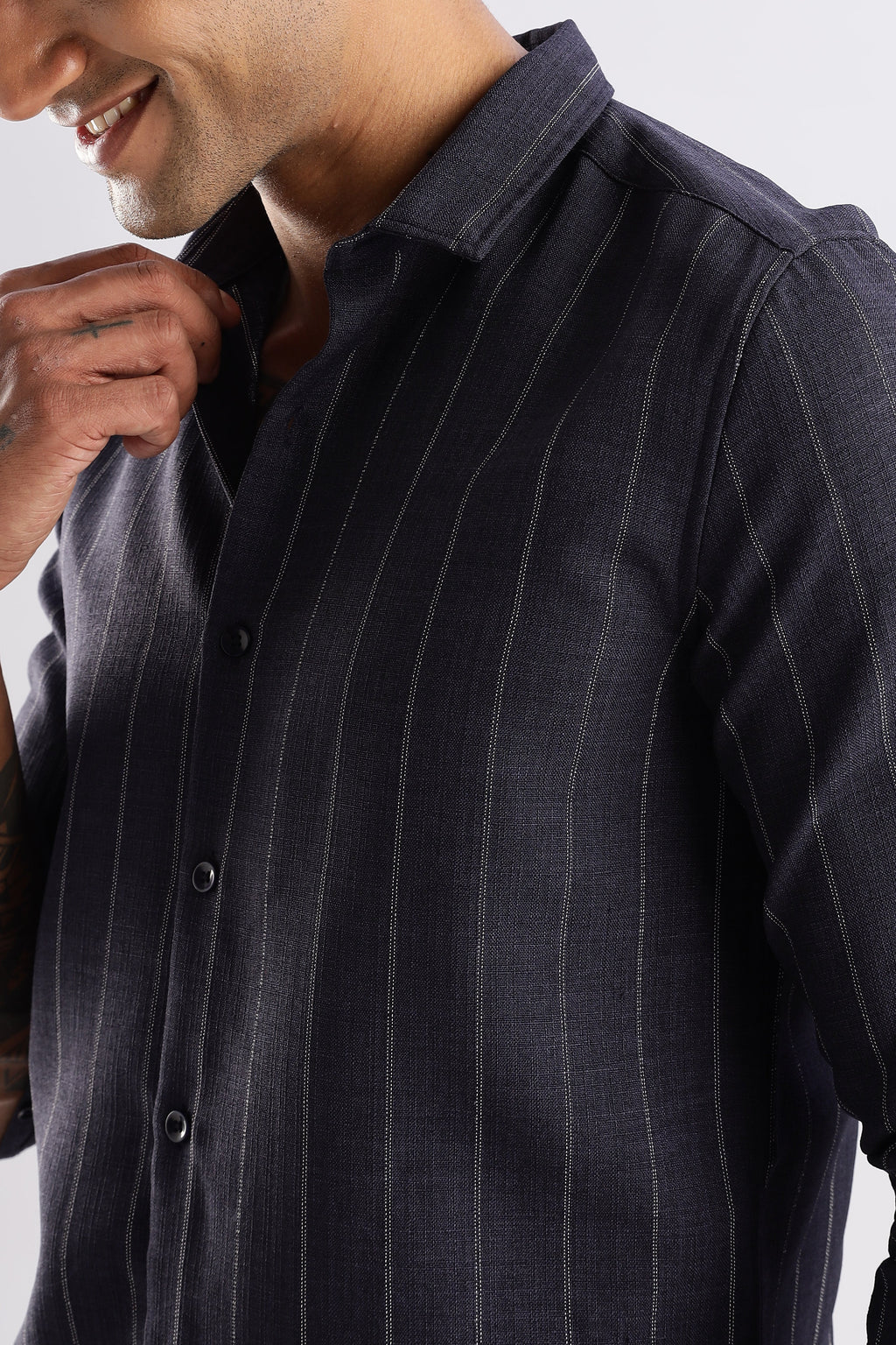 Men Air Like Linen Stripes Shirt-Navy