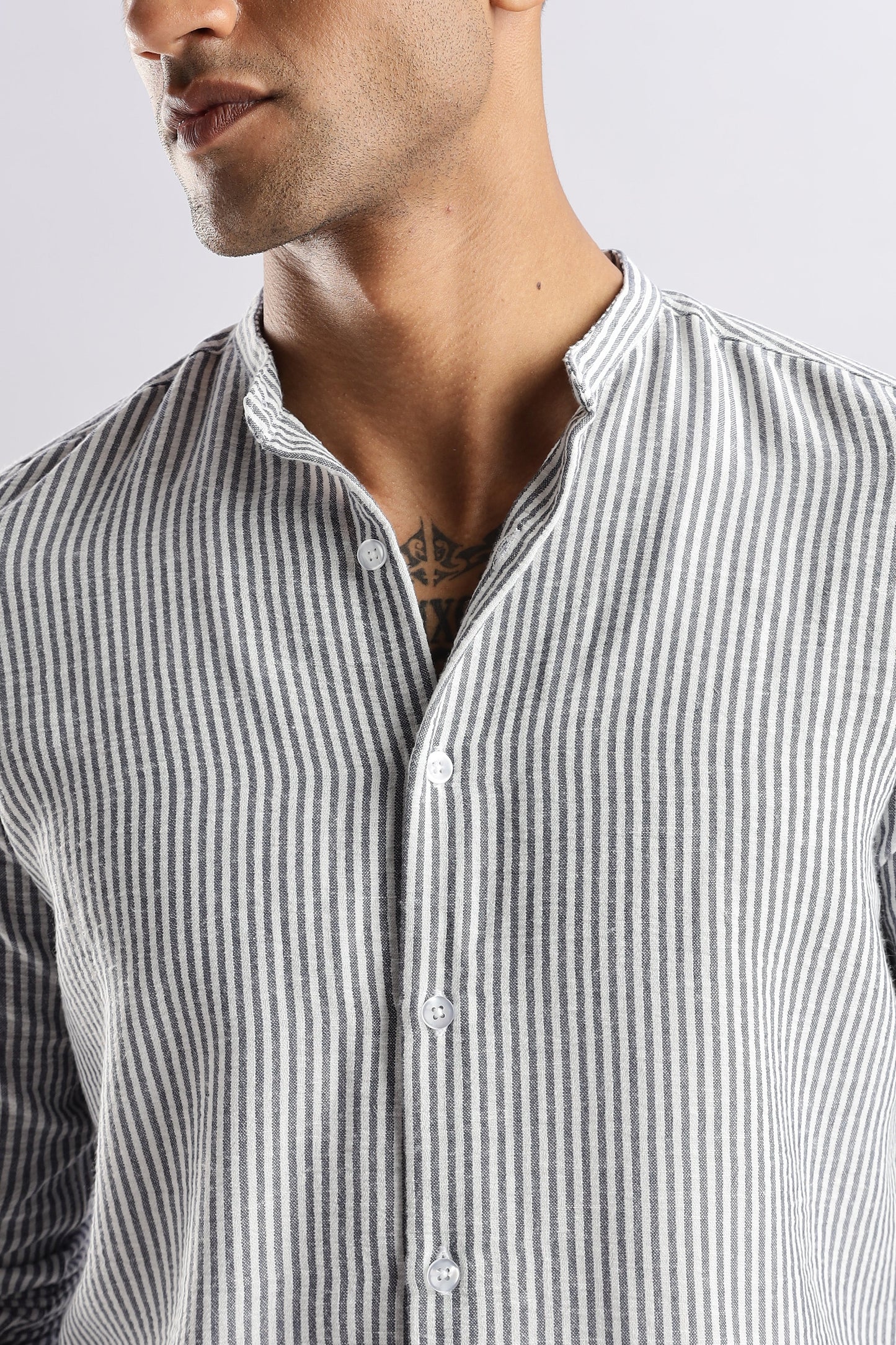 Men Linen Like Lining Mandrine Collar Shirt -Lt Grey