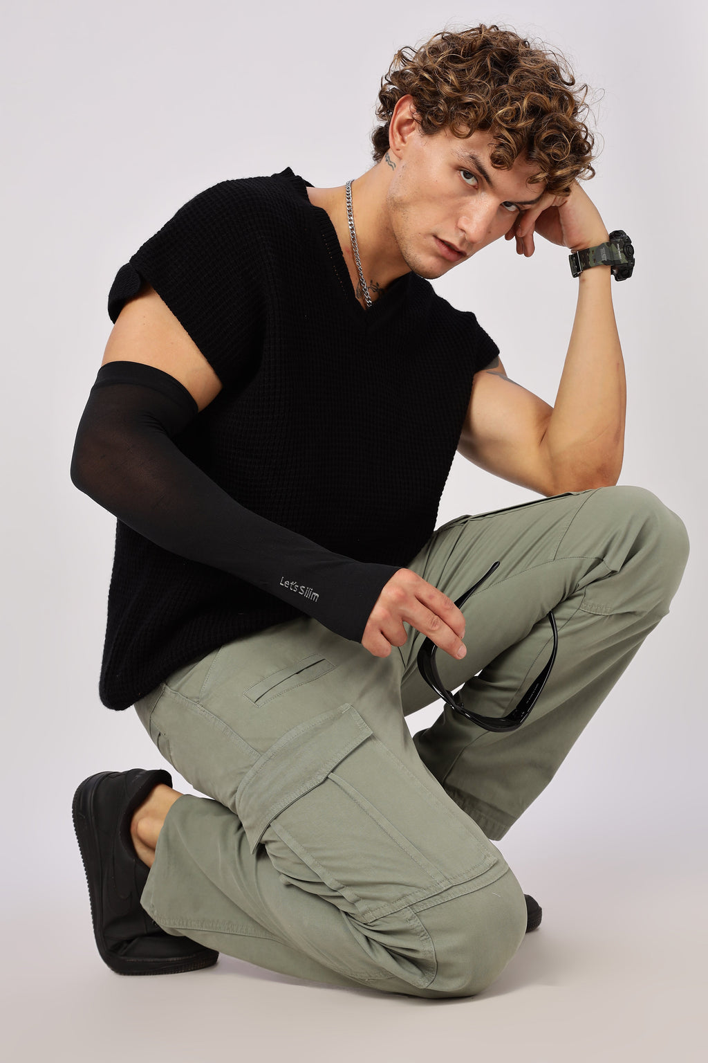 Men Dyed Bulky Cargo-Lt Olive