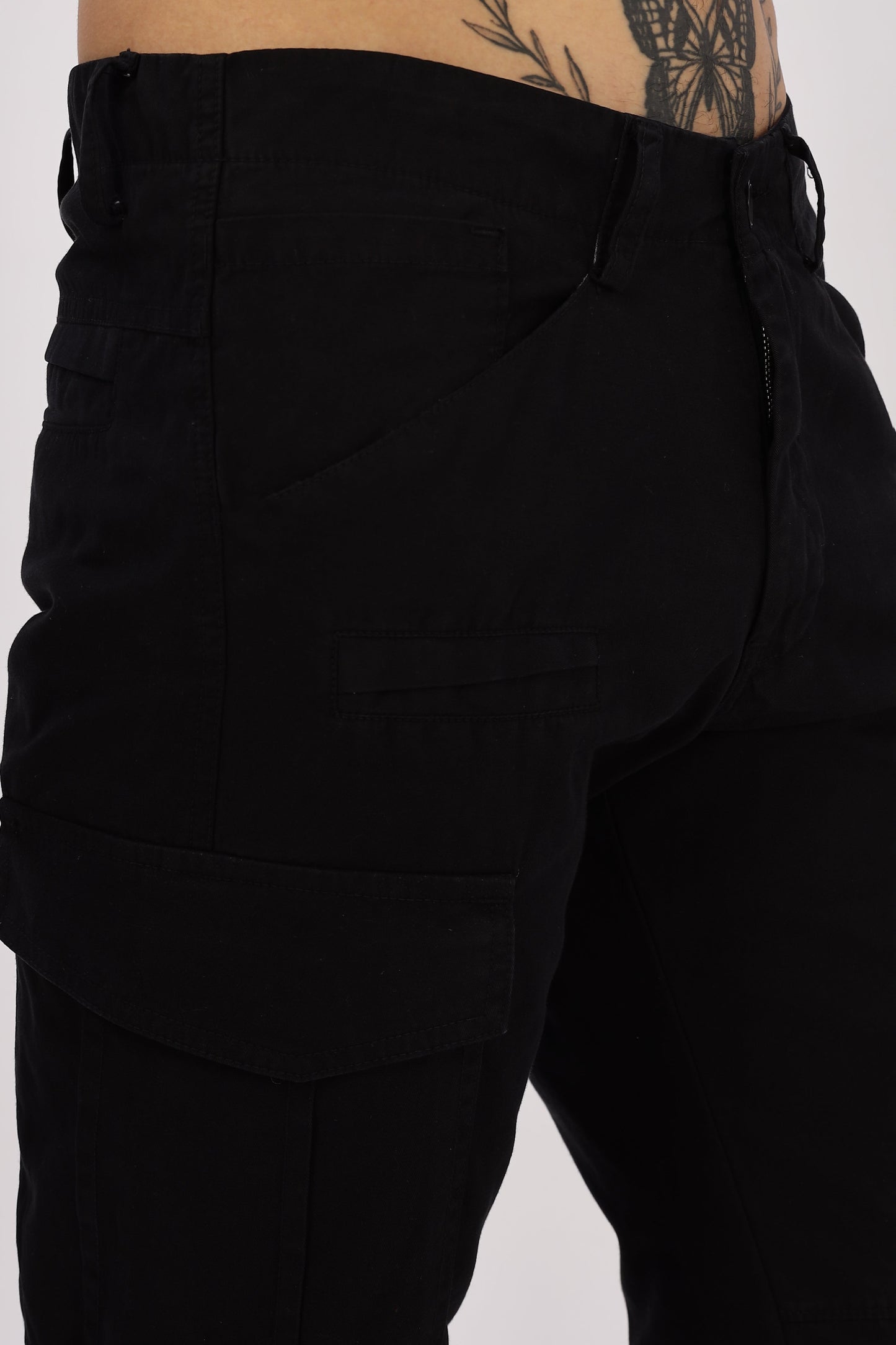 Men Dyed Bulky Cargo-Black