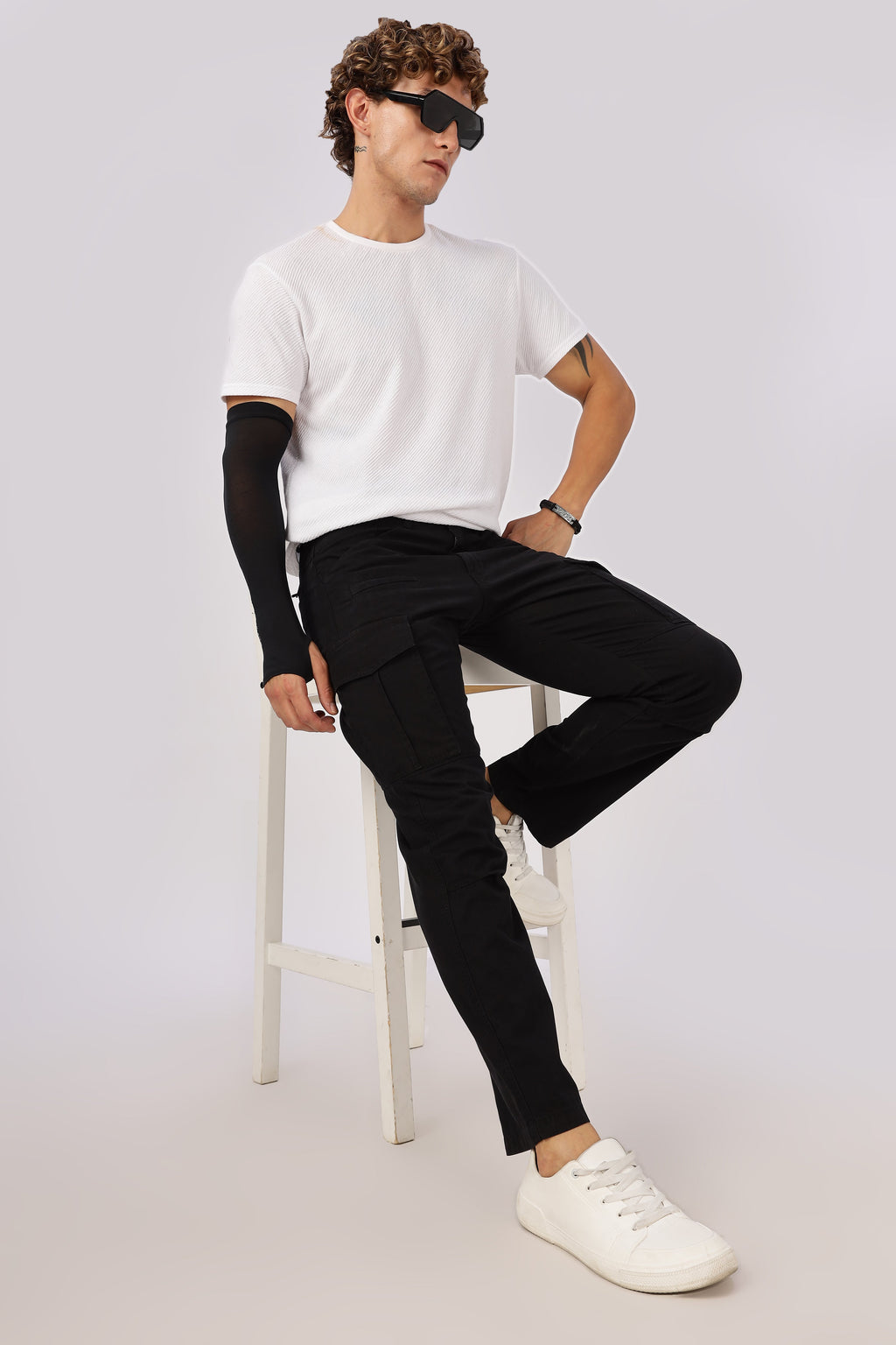Men Dyed Bulky Cargo-Black