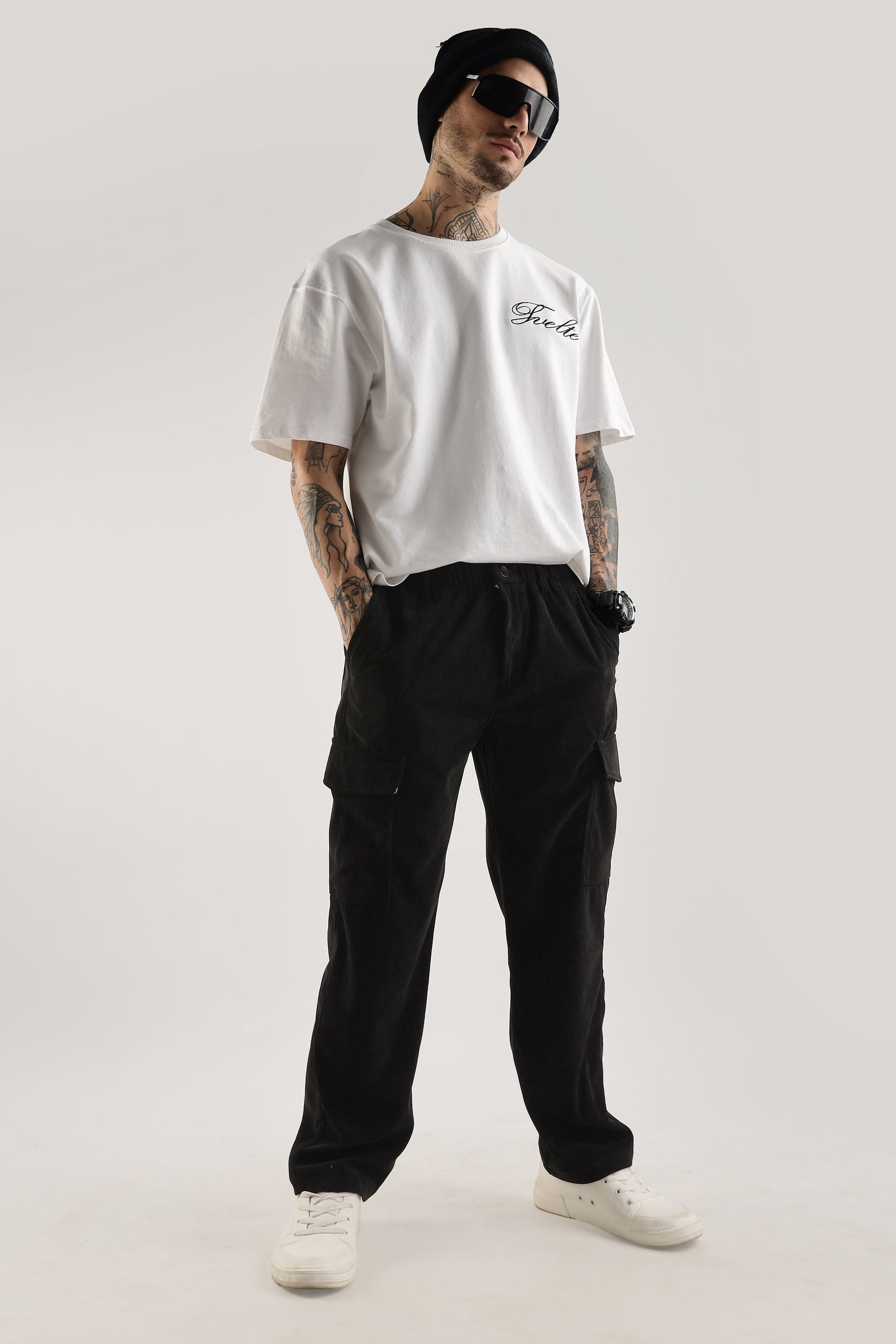 Men Corduroy Relaxed Cargo-Black