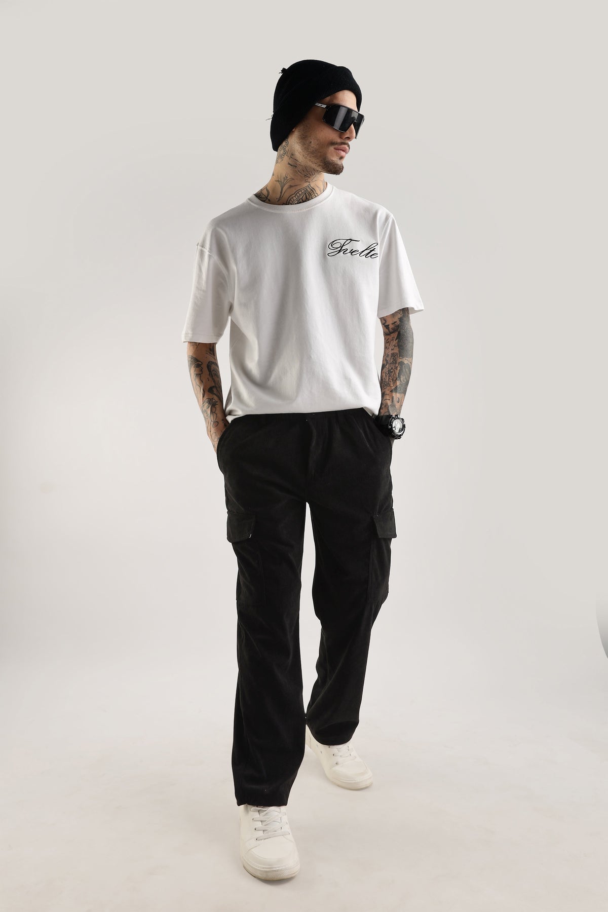 Men Corduroy Relaxed Cargo-Black