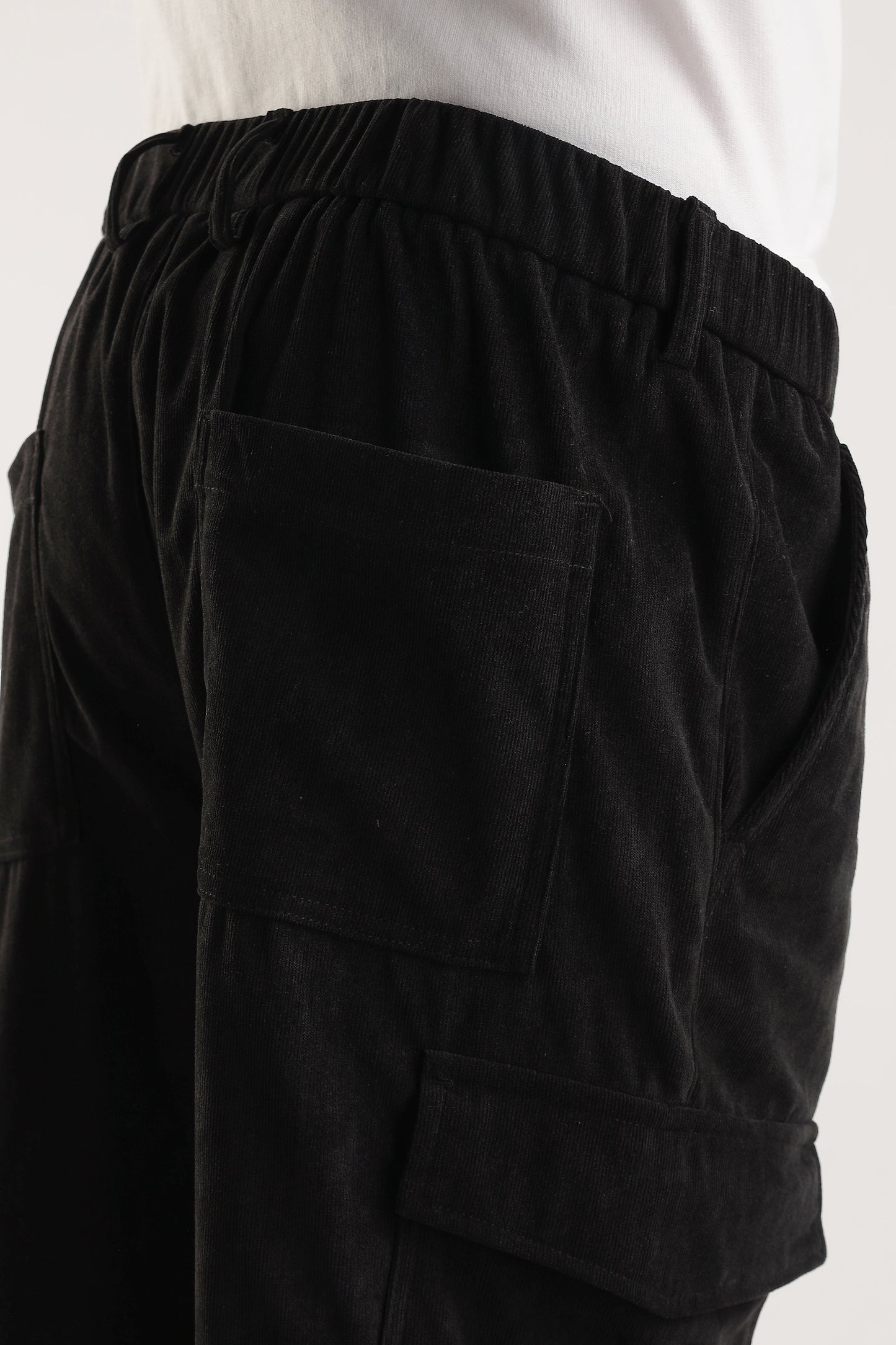Men Corduroy Relaxed Cargo-Black