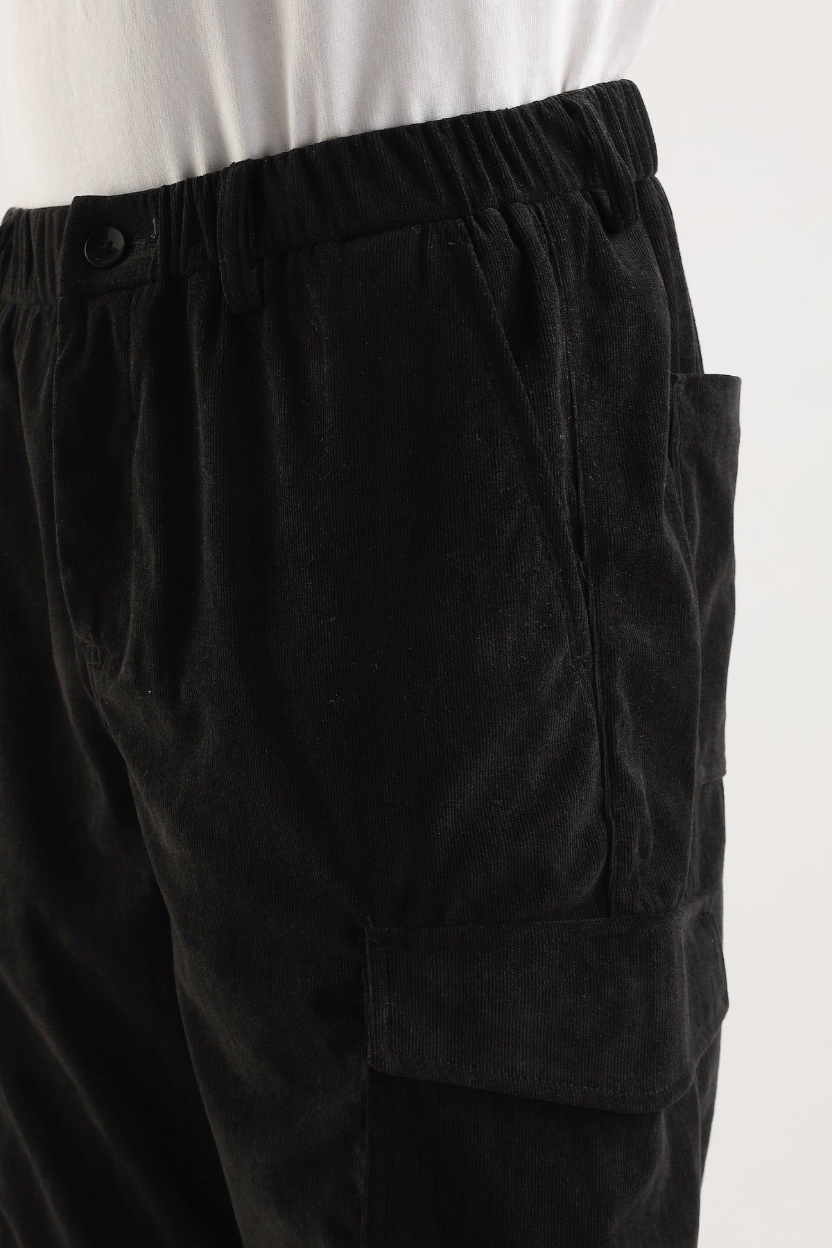 Men Corduroy Relaxed Cargo-Black