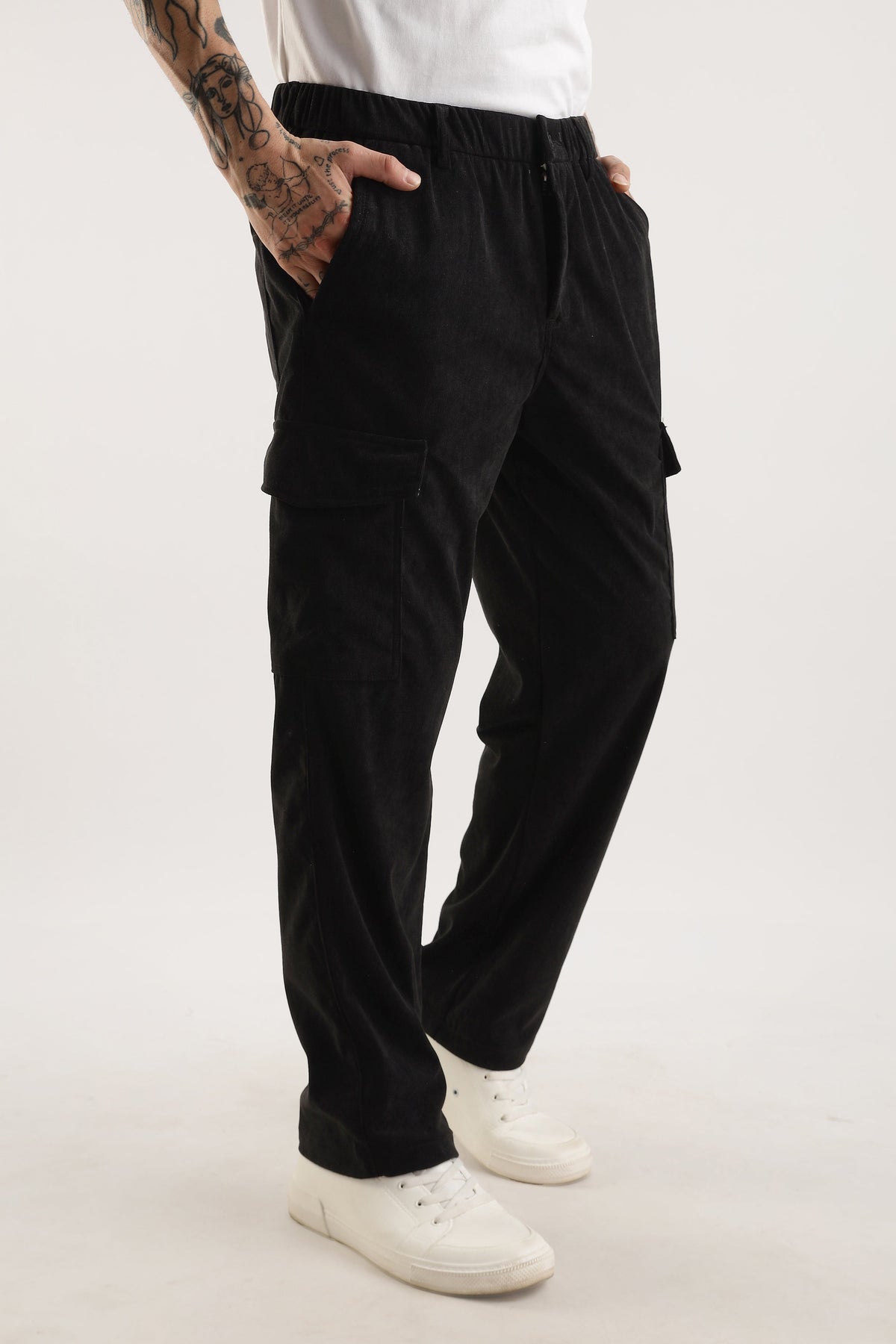 Men Corduroy Relaxed Cargo-Black