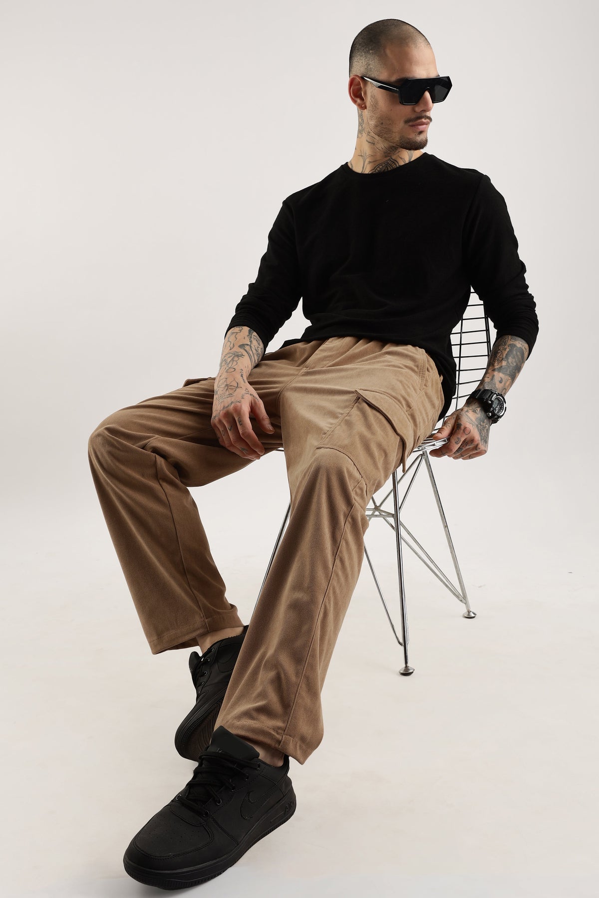 Men Corduroy Relaxed Cargo-Khakhi