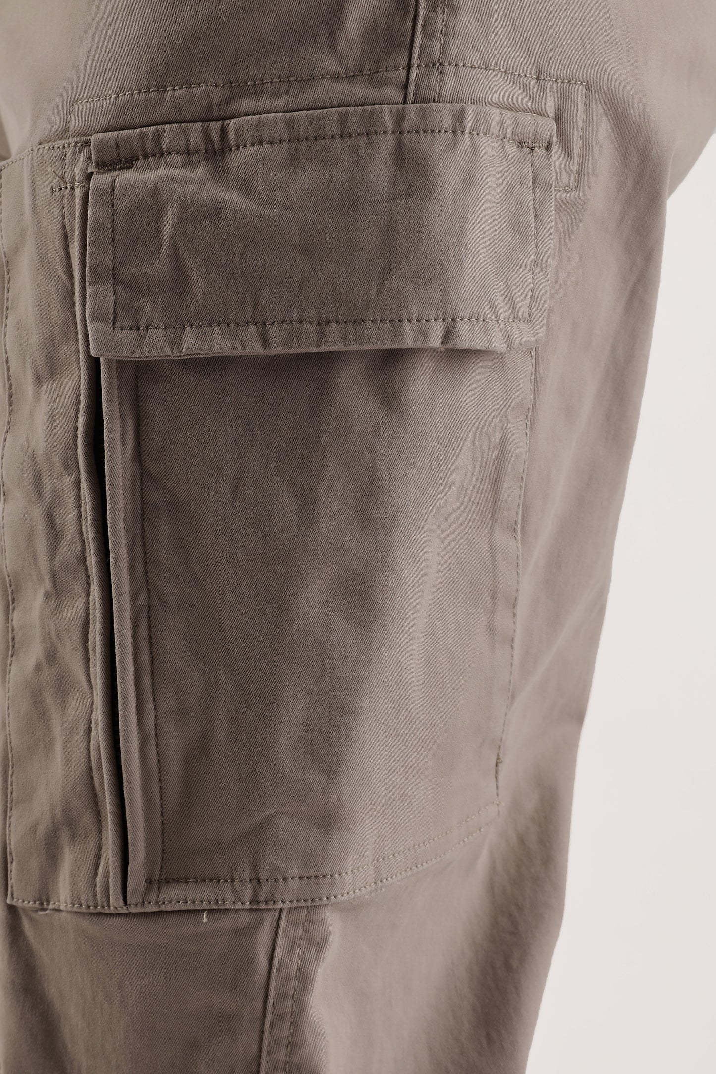 Men Heavy Twill Cargo-Fawn
