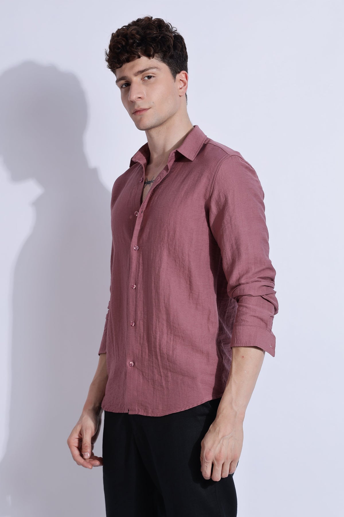 Men Lucas Look Linen Shirt-Pink