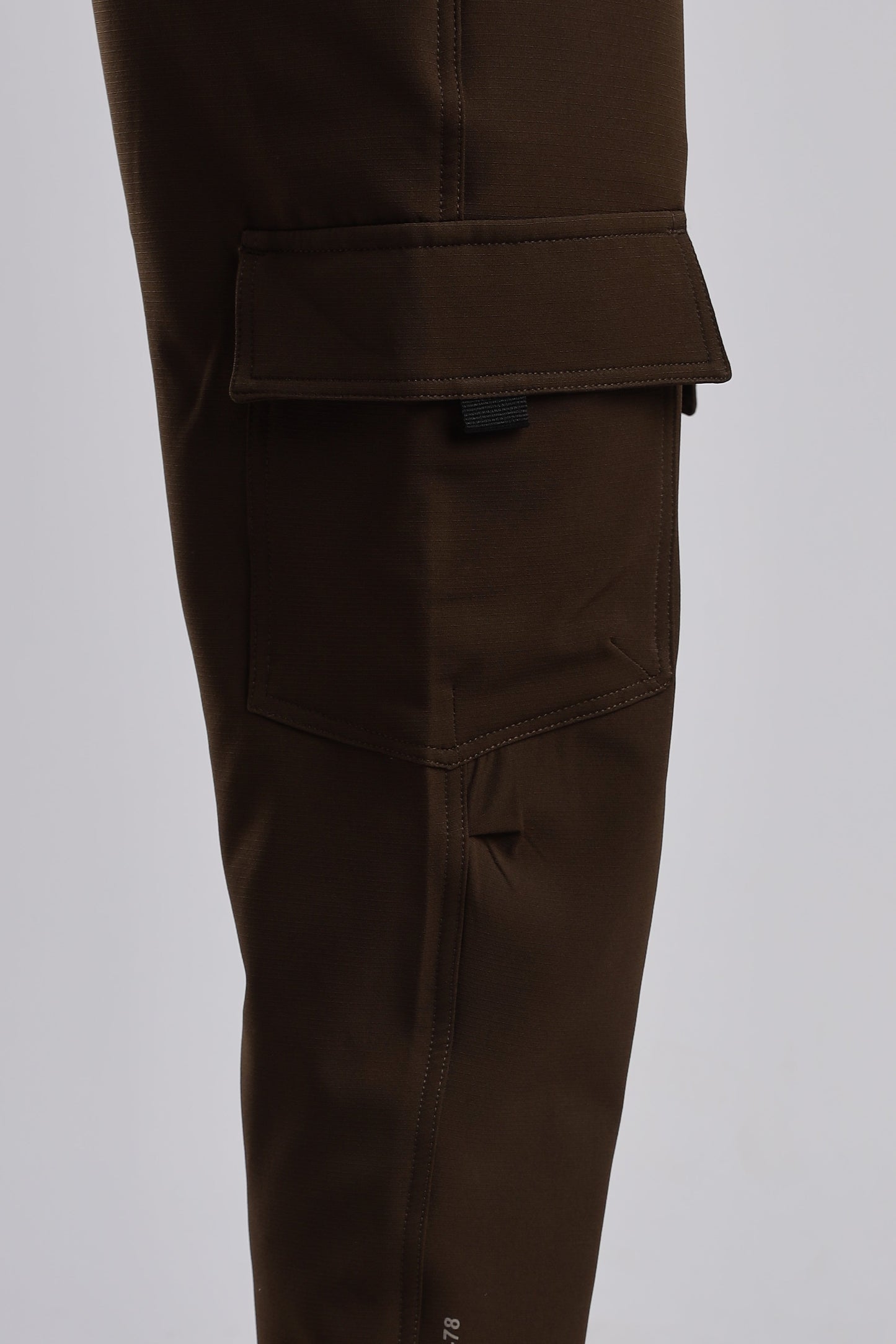 Men Structured Imported Utility Joggers-Navy