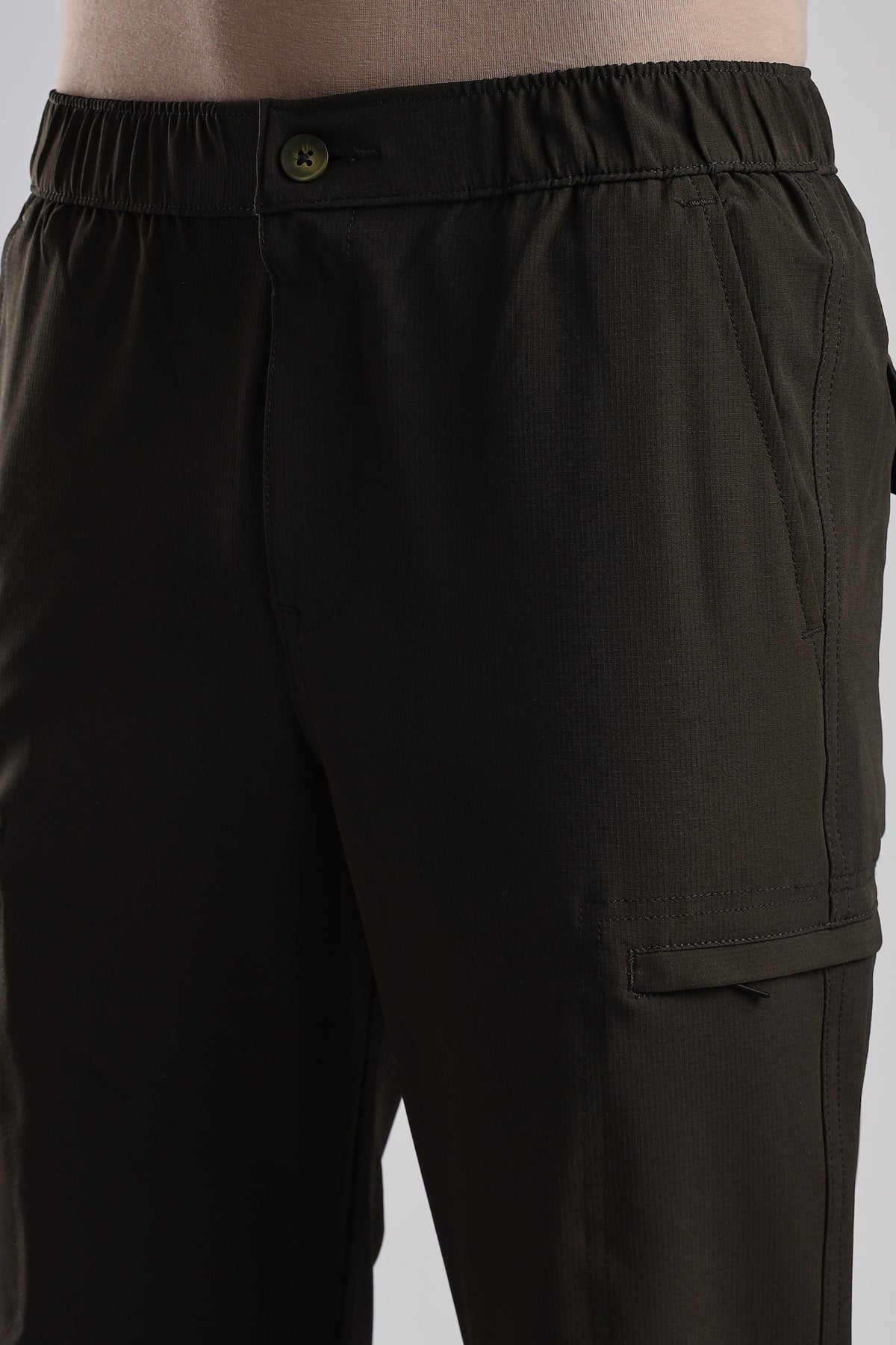 Men Structured Adventure Cargo-Olive